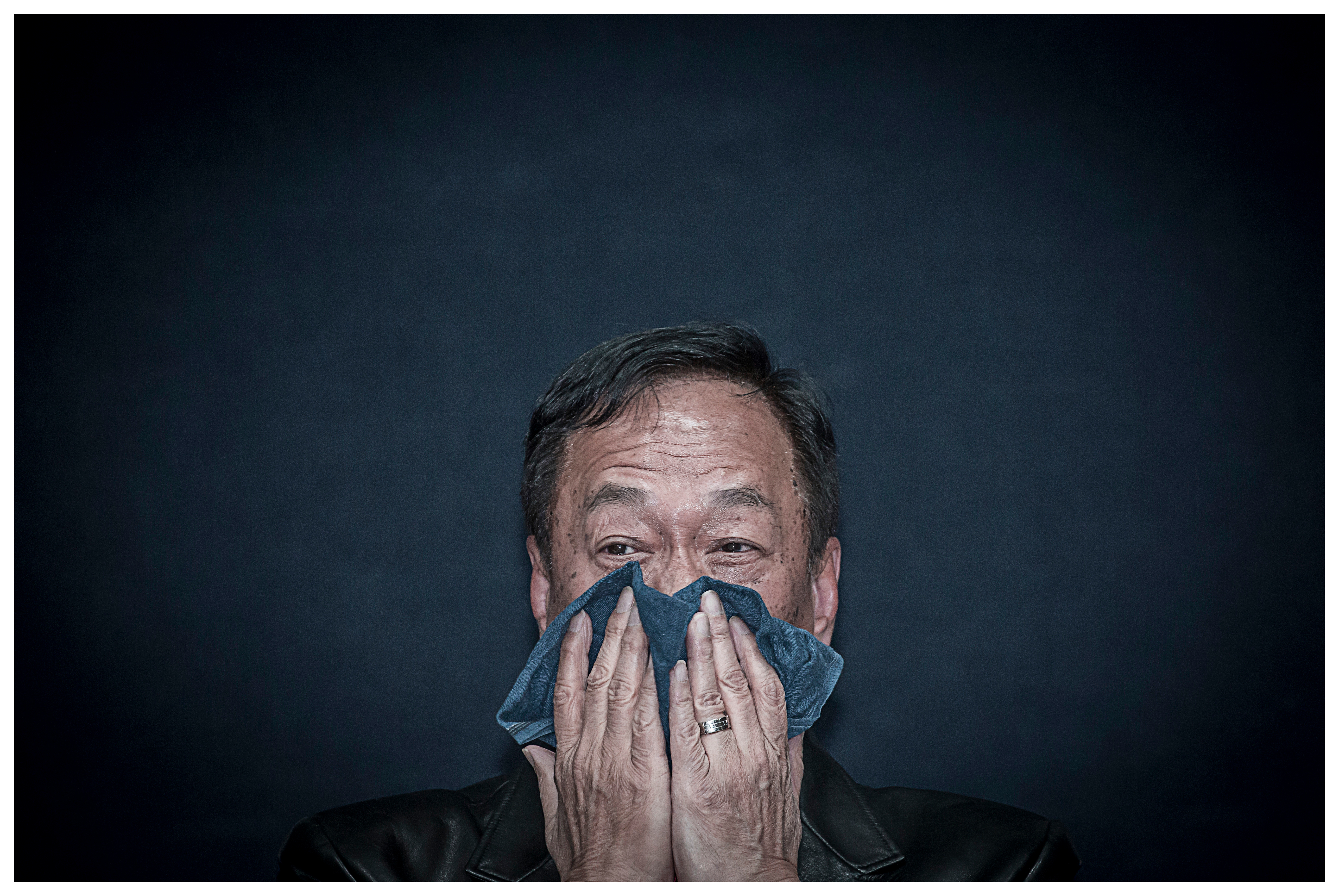 中美貿易大戰，在兩地皆有重大投資的郭台銘，夾在其間左右為難。