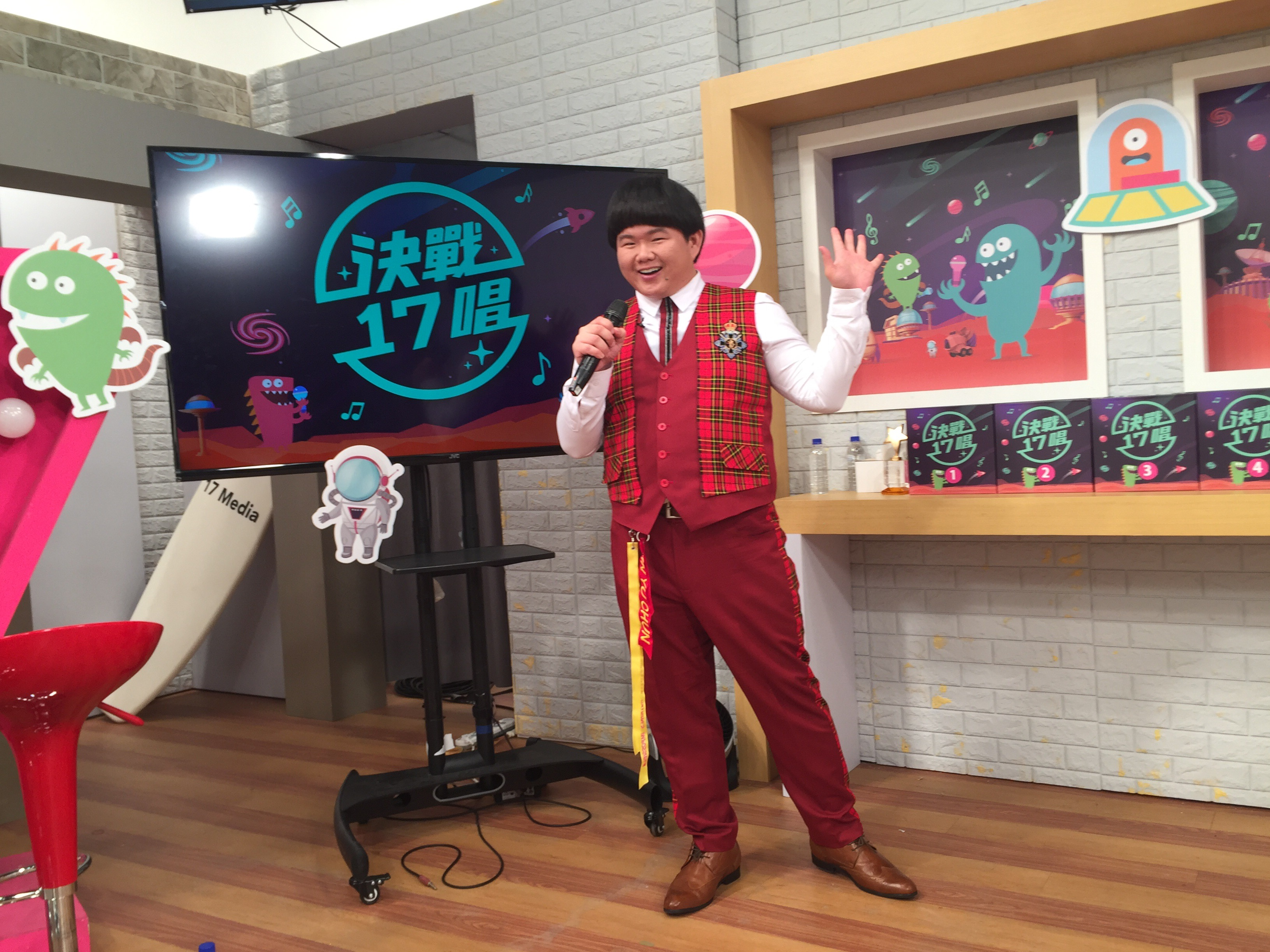 小胖發表新音樂作品，也透露學生時期沒談戀愛讓他覺得有遺憾。（17Media提供）