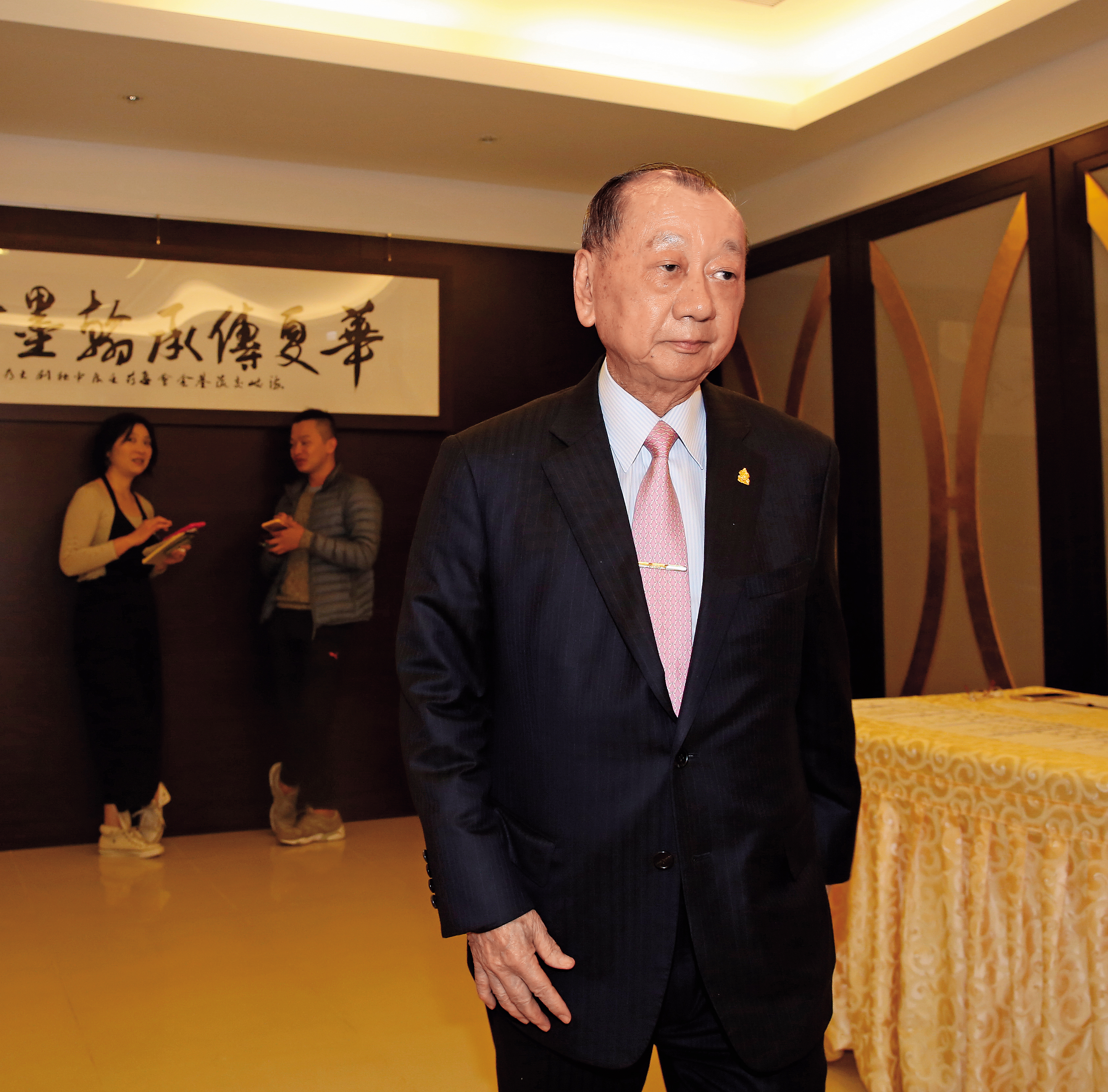 張平沼曾任立委及商總理事長,政商實力雄厚,已逐漸淡出事業經營,交棒第二代。