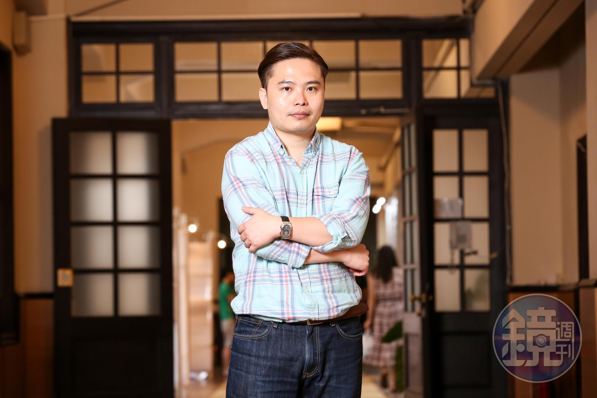 歐文傑是去年香港金像獎最佳導演得主之一，他得獎後沒有積極往大格局娛樂片邁進，反以小成本勵志片《非同凡響》闡述理念。