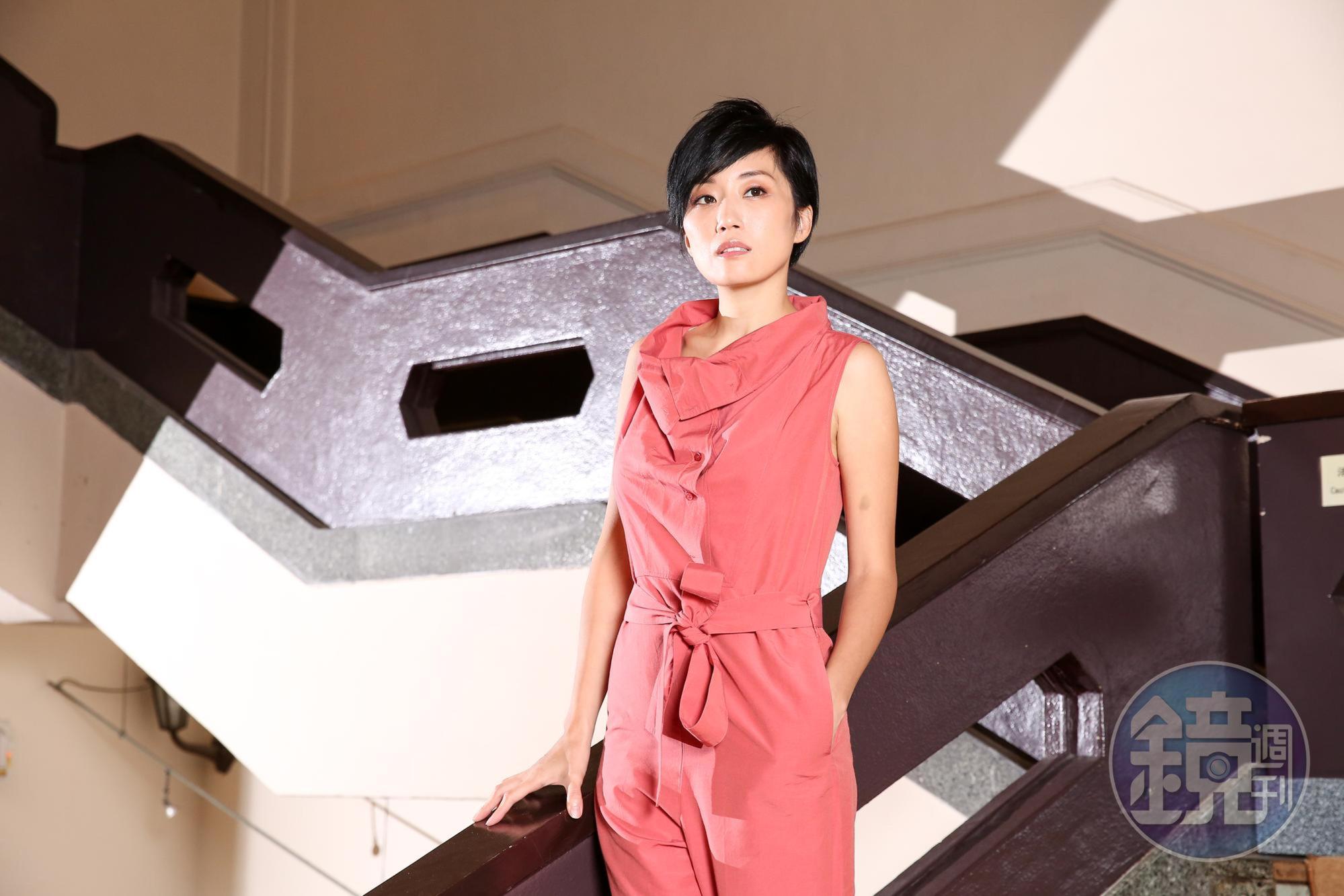 生了2個女兒後的谷祖琳近年已很少拍片，這次她深為劇本打動，來演出一位原本無心特教事業，最後也真心與學生相處的老師。