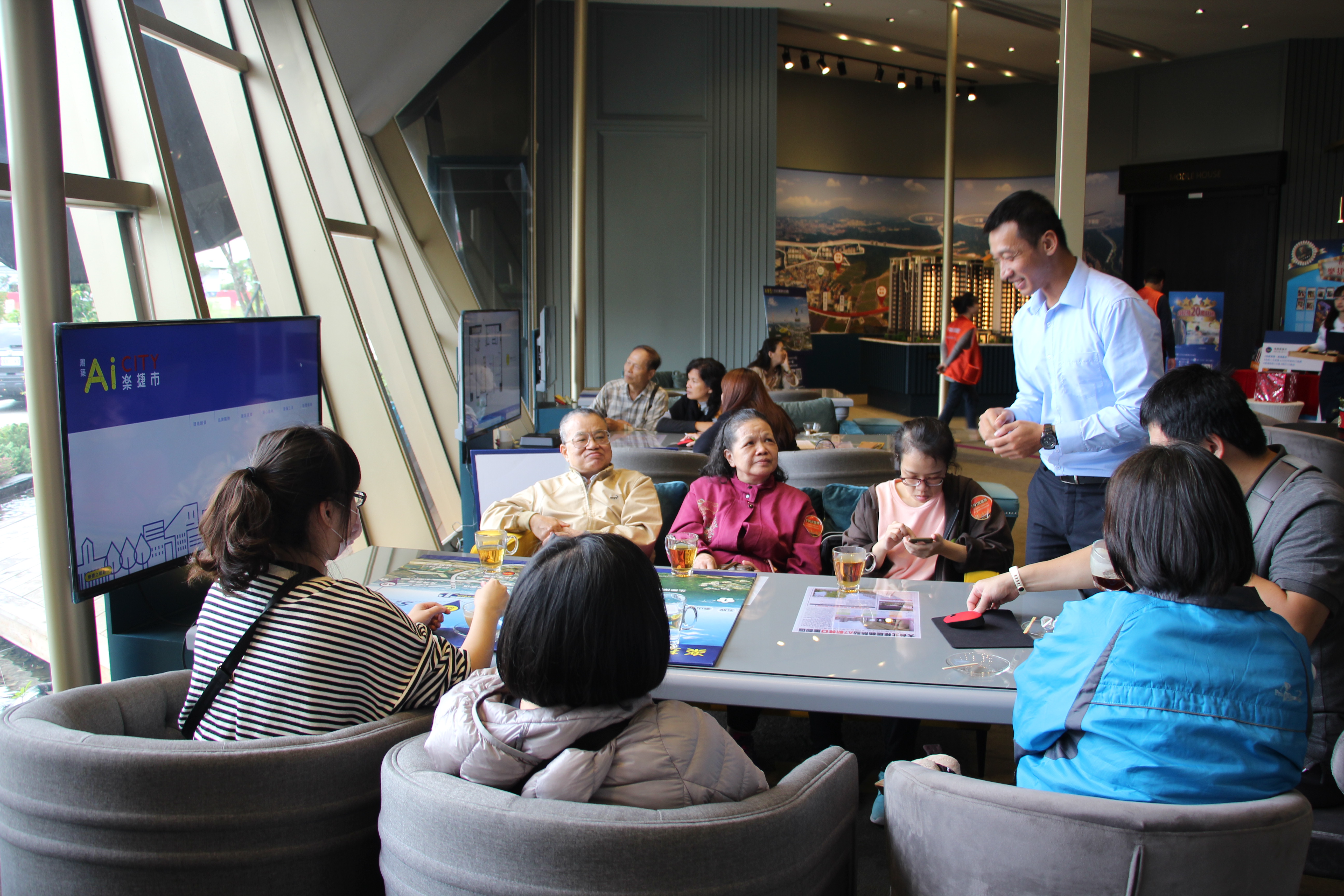 龜山A7重劃區建案主打2字頭，吸引自住客買盤。（東森房屋提供）