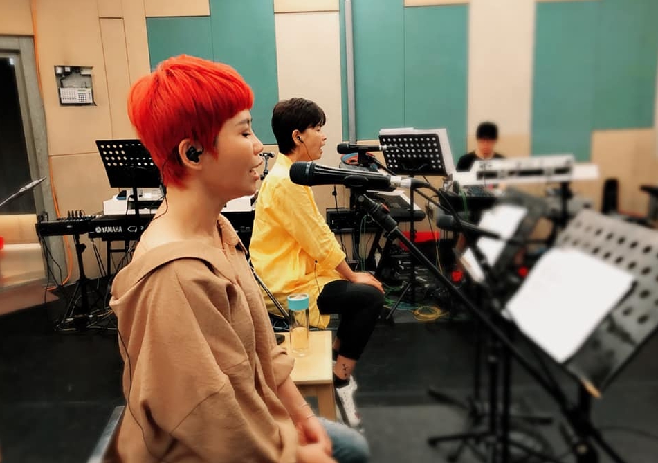 詹雅雯因出席陳其邁旗山造勢大會被「韓粉」霸凌，她昨（15日）首露面訴說心聲。（翻攝自詹雅雯 Y.W粉專）