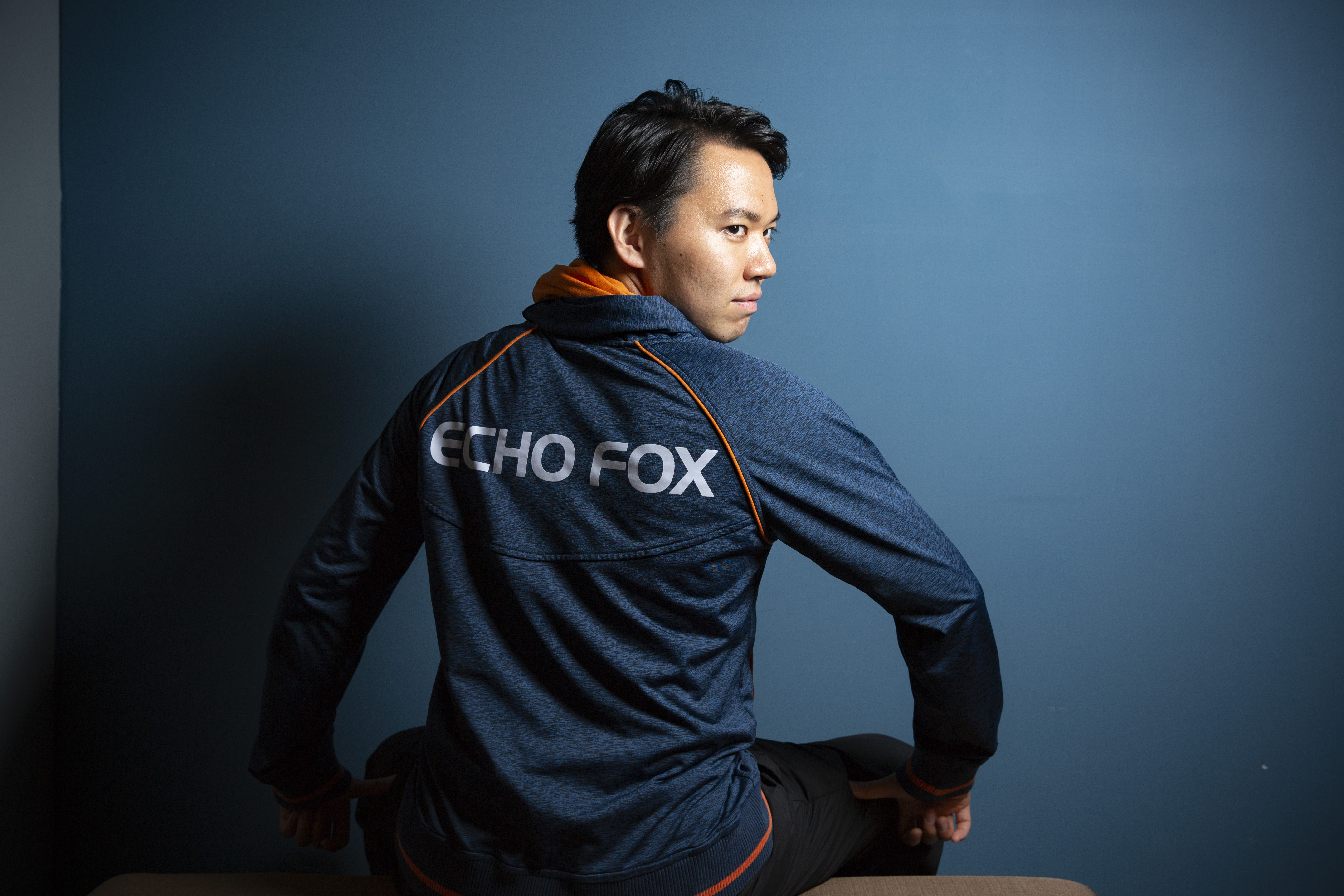 快打旋風世界冠軍Tokido，擁有「格鬥遊戲界的超級電腦」的稱號，卻仍有一道急欲跨越的高牆。