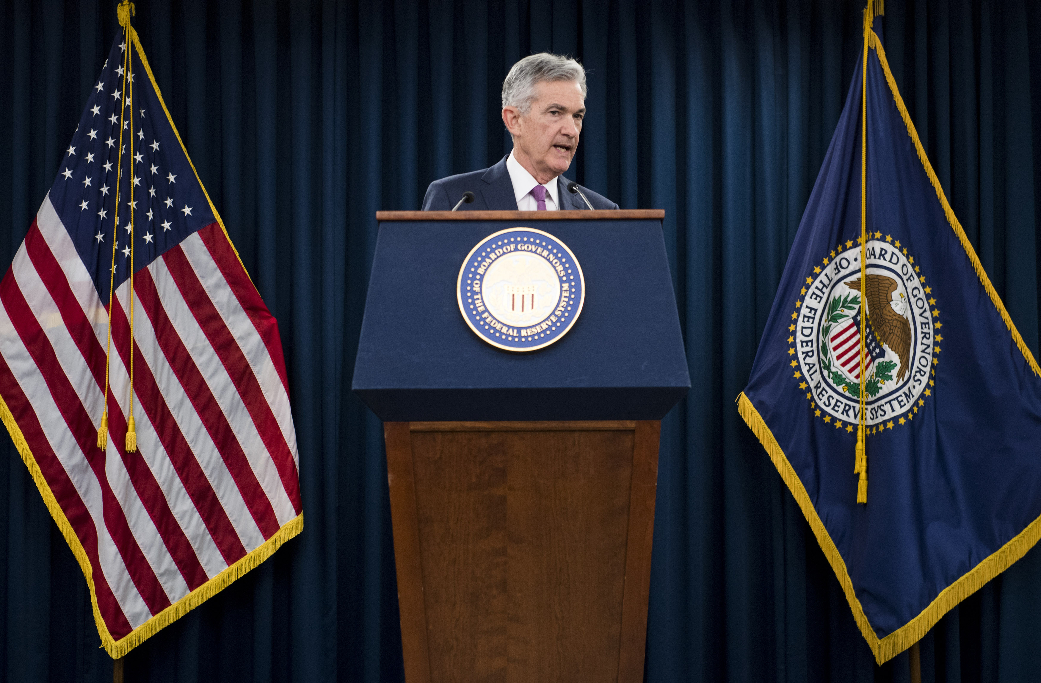 美國聯準會預計12月再次升息，債券型基金投資人可密切追蹤未來1年的升息速度。（東方IC）