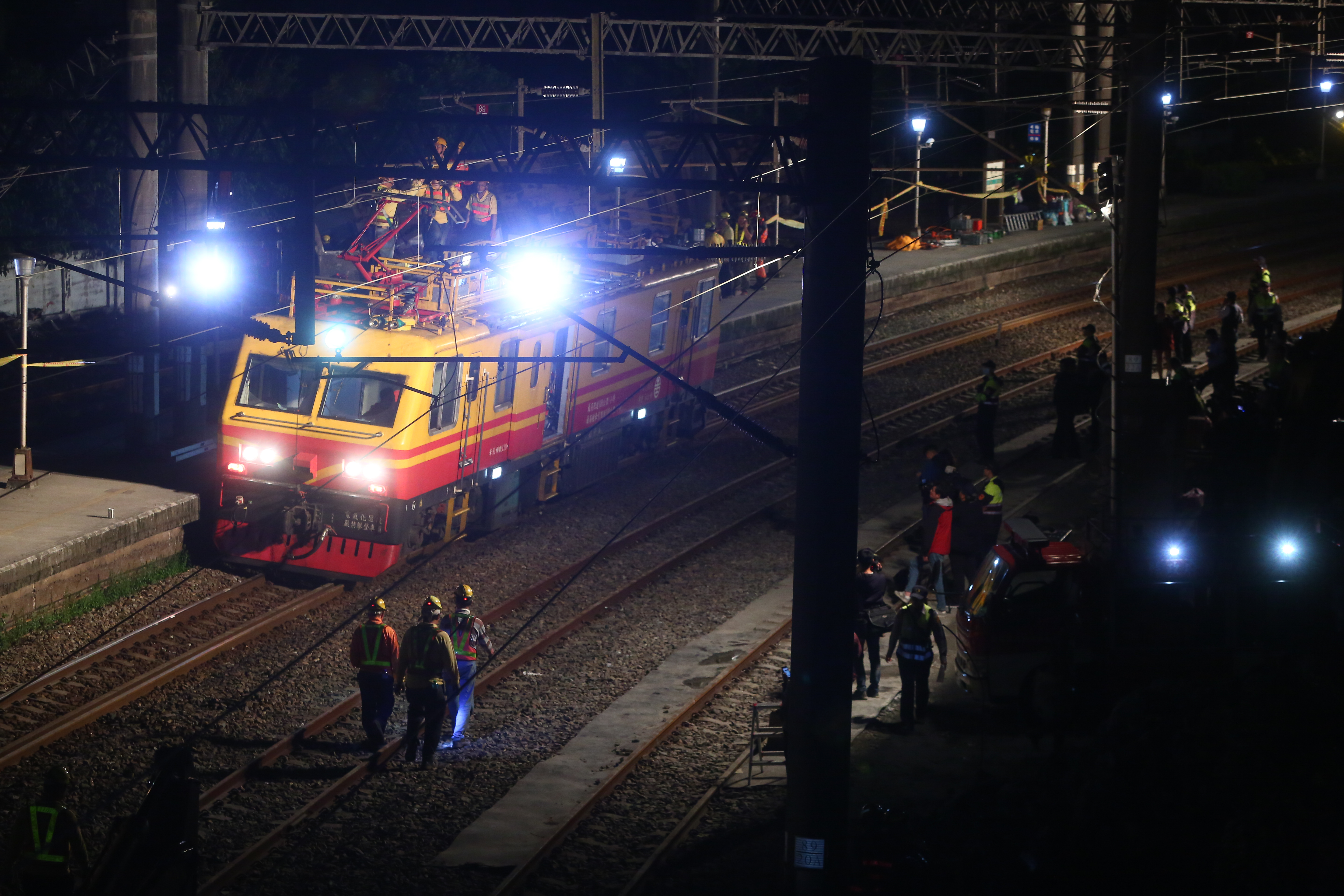 台鐵尿檢司機員，發現有2人呈陽性反應，但2人均表示是服用感冒藥。