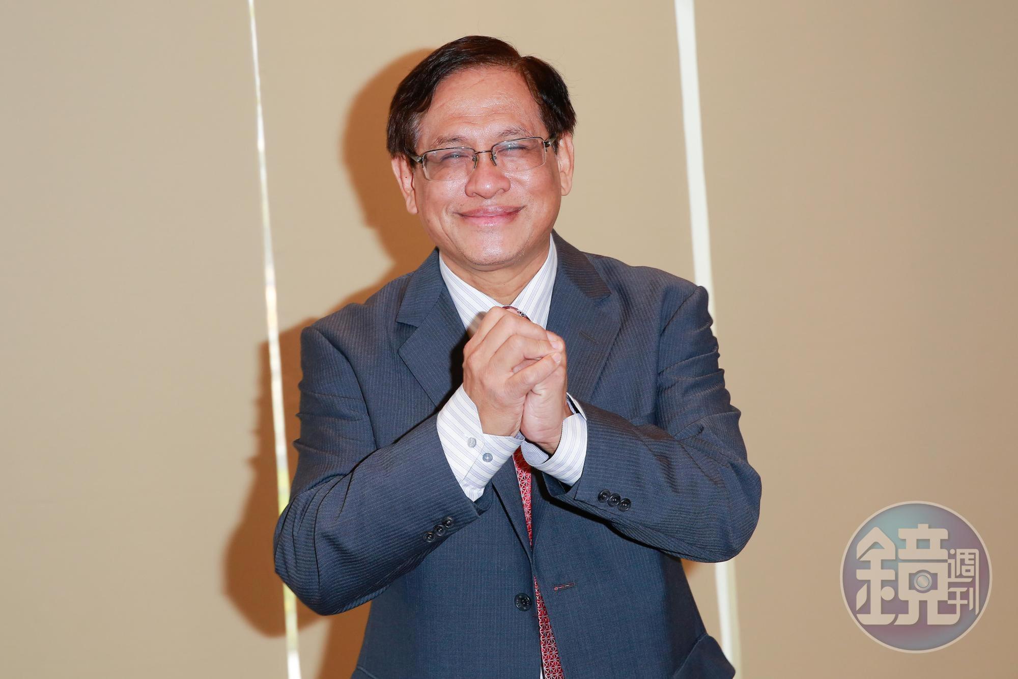 民視《政經看民視》節目在14日封關後仍在討論民調,引發爭議,董事長郭倍宏(圖)也知情,並裁示照播不誤。