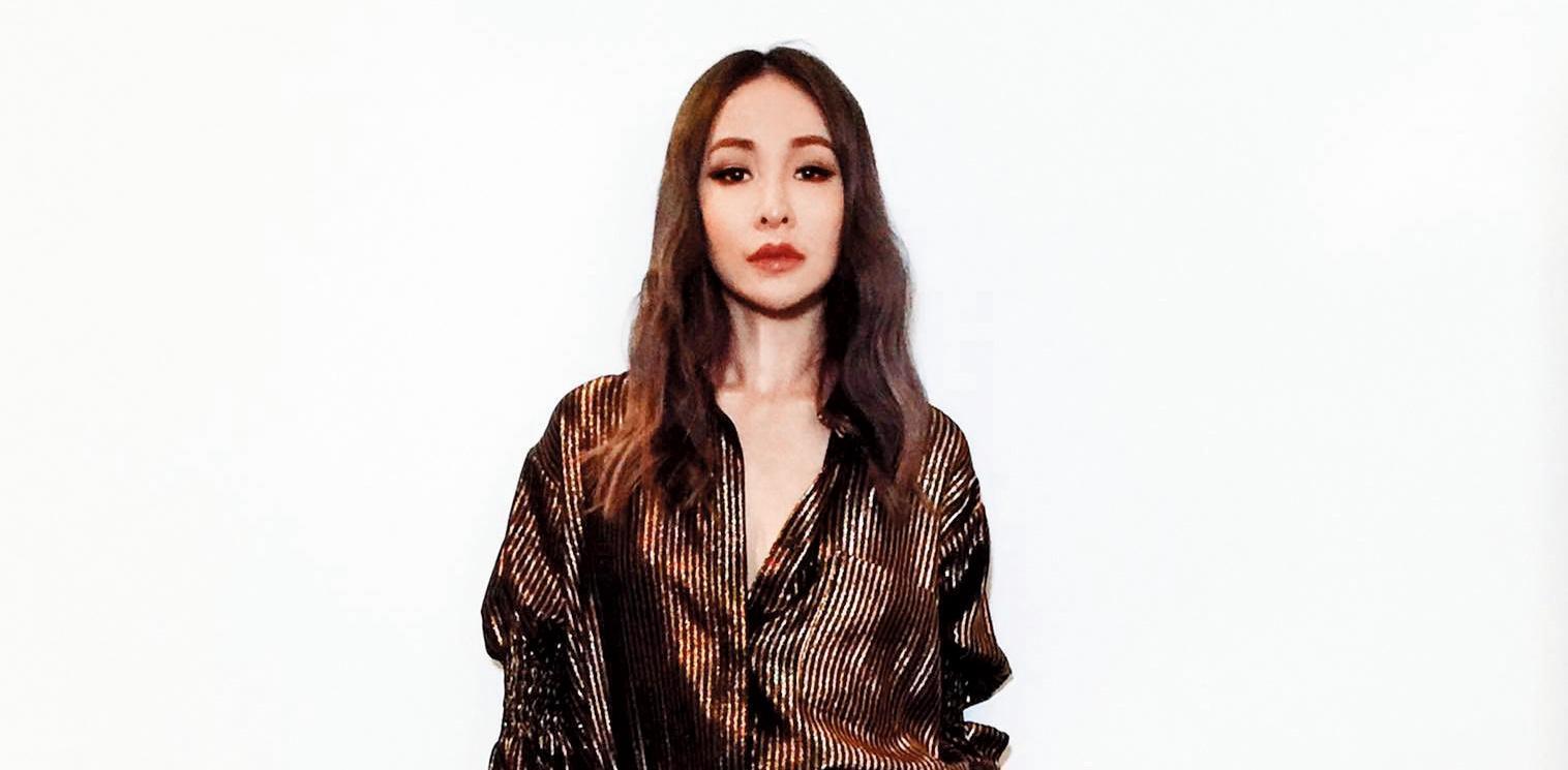 蕭亞軒當年為王陽明拋下如日中天的事業，遠走美國與他相伴，卻傳出被王陽明劈腿。（翻攝自蕭亞軒臉書）