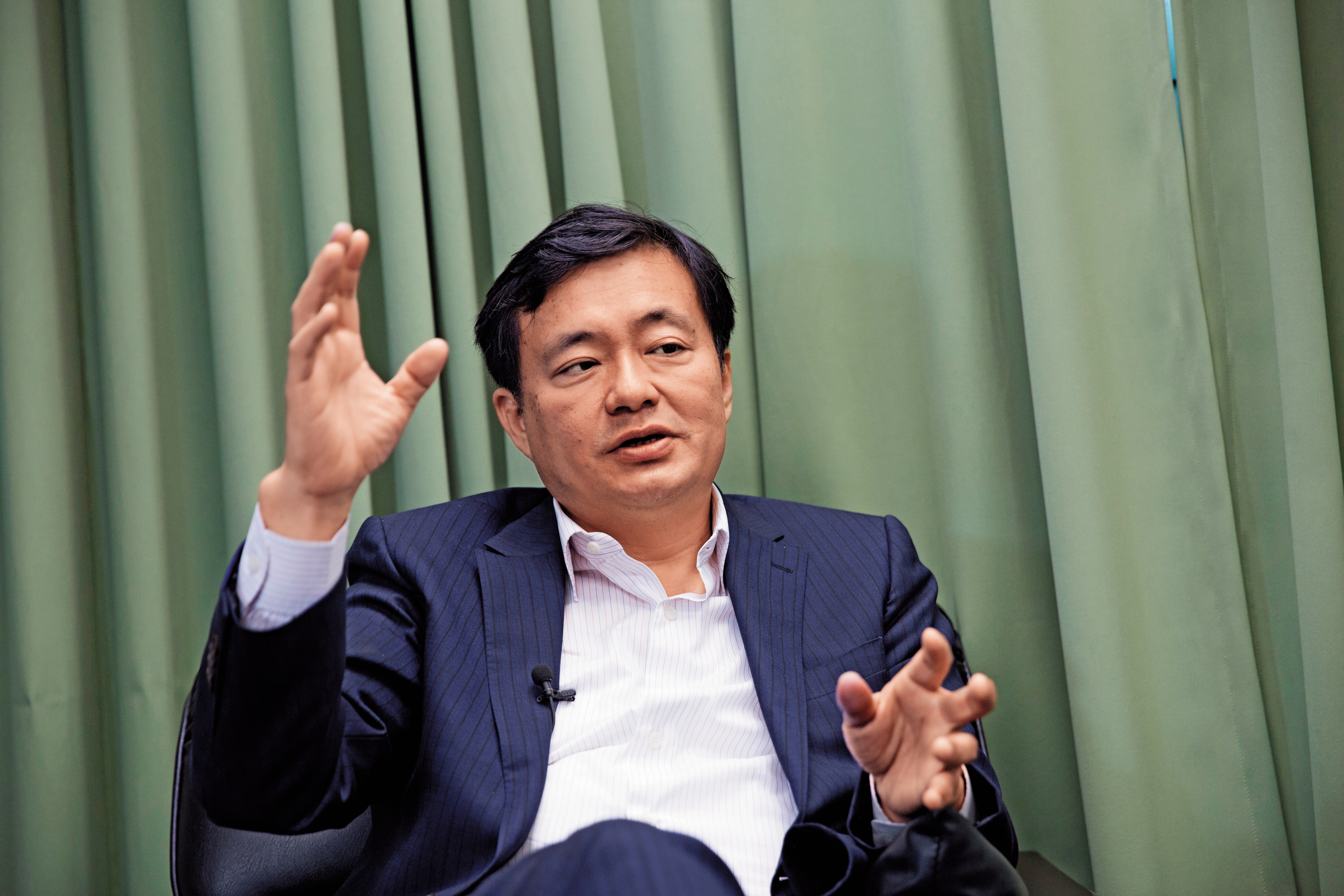白綠互動曖昧，黨祕書長洪耀福出面駁斥表示，絕不會棄保北市。
