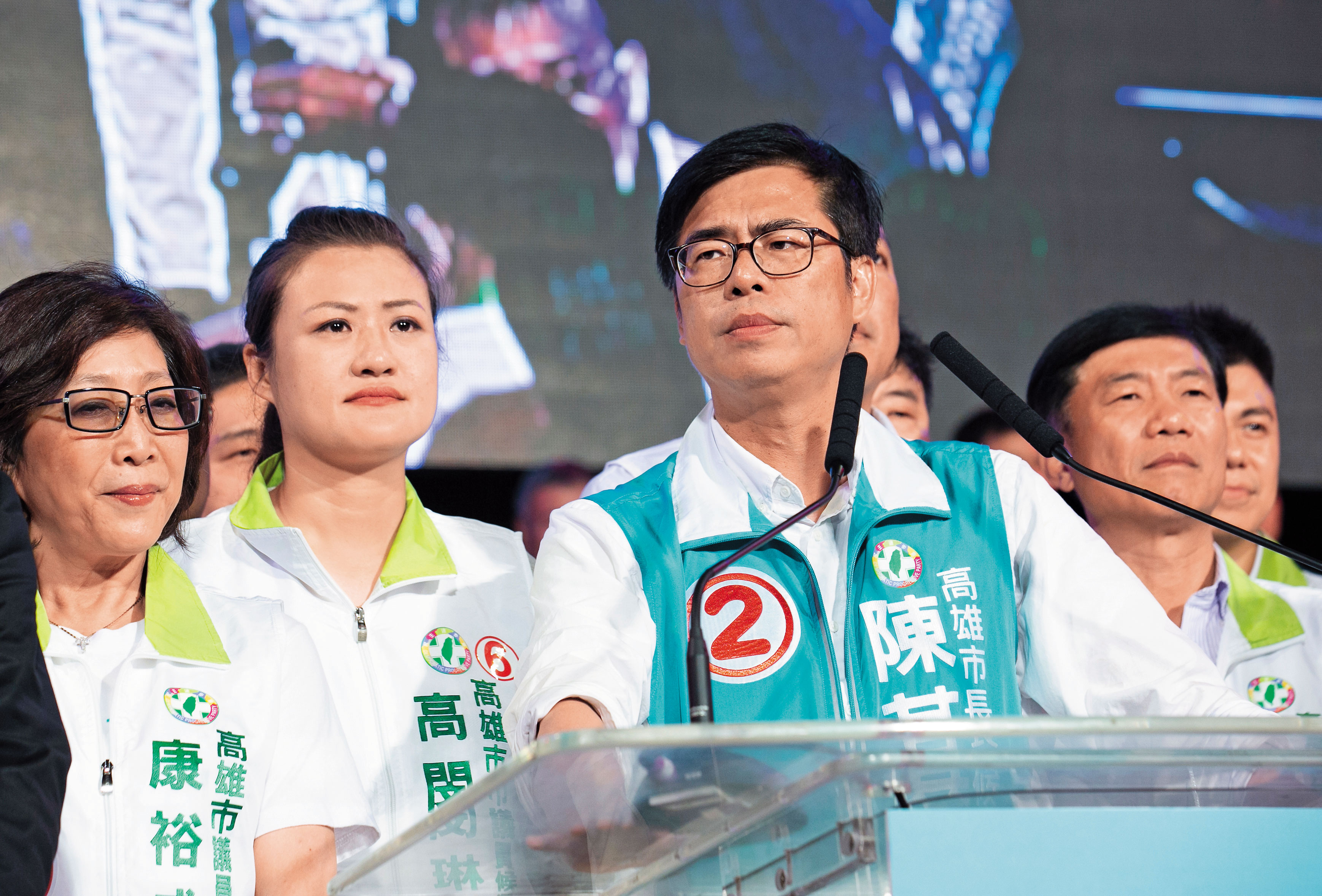 陳菊認為陳其邁個性較內斂，且民進黨必須比對手謹慎，講出的每一句話都會在很短的時間內被檢驗。