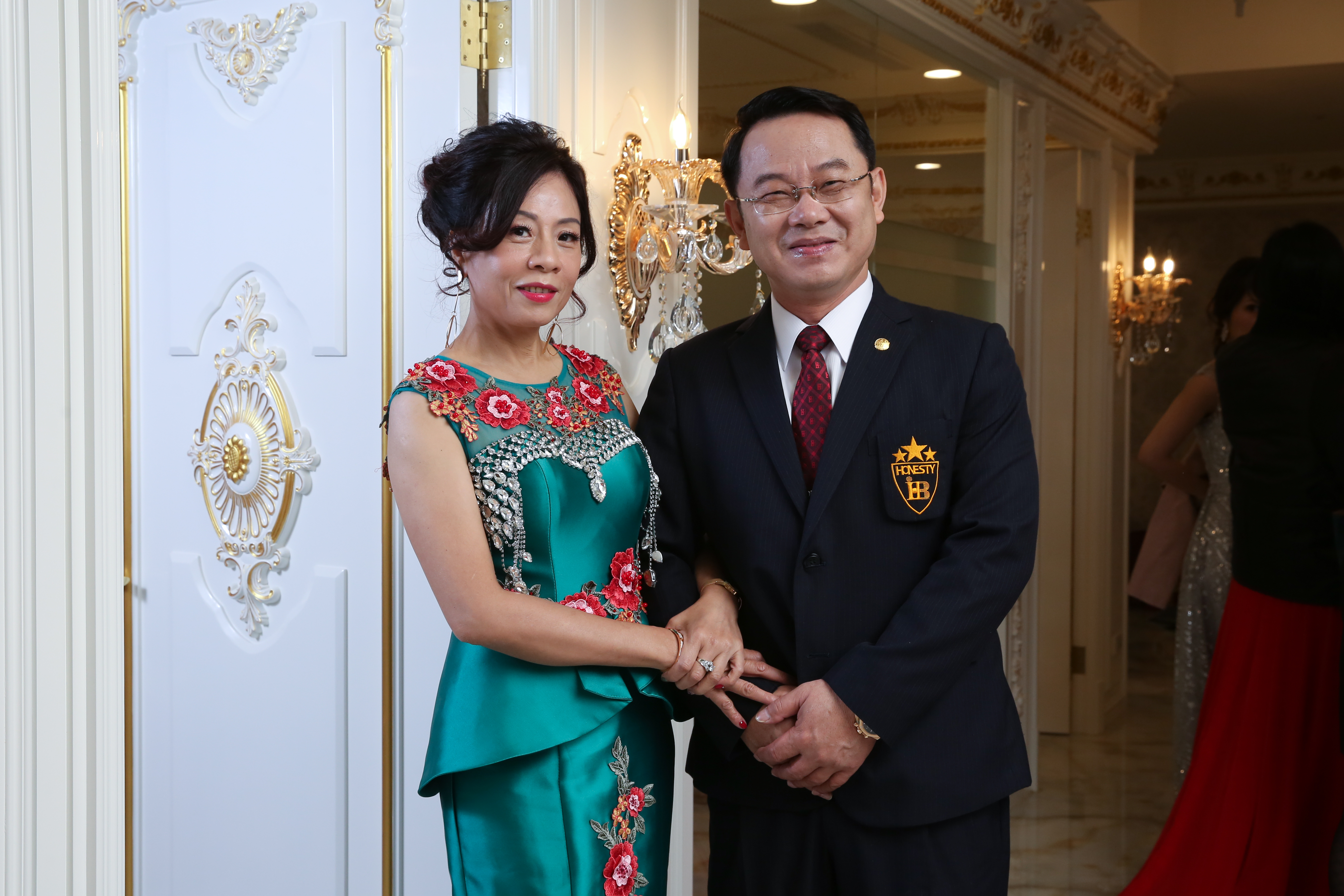 王文全與太太魏淑蓮是彼此的初戀，結婚30年，感情依然如蜜。