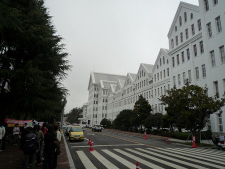 南韓光州朝鮮大學的女碩士來台參加學術研討會，卻意外陳屍台灣溫泉旅館浴缸中。（翻攝自bluetears_osaka）