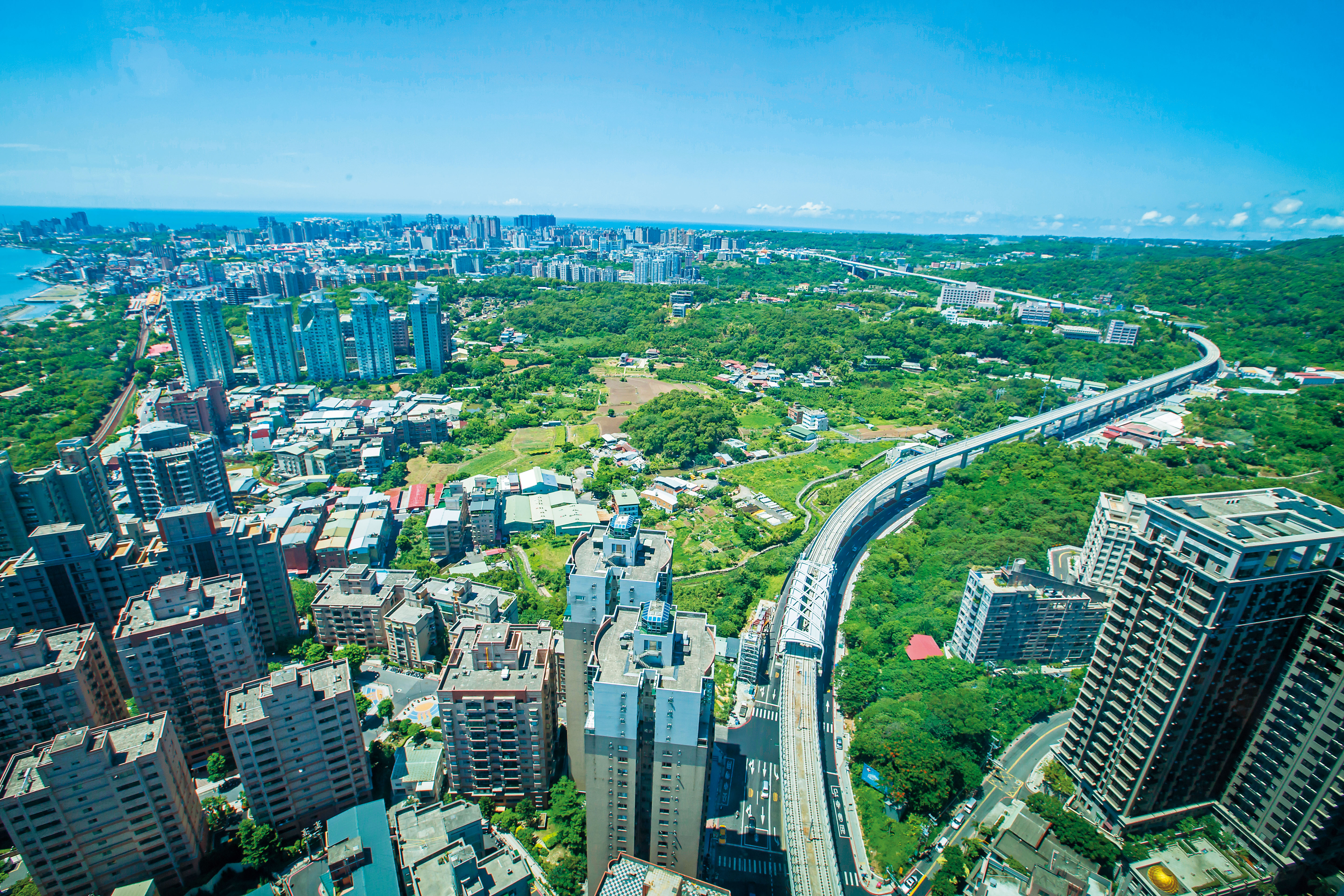 重劃區屬於新興住宅型態,重大建設及生活機能仍未完善,入住前要做好「長期抗戰」的準備。