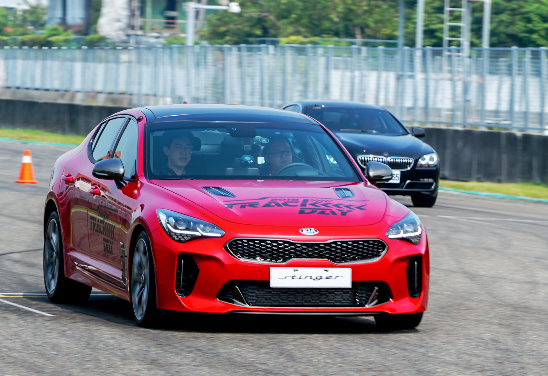 【高麗刺客01】KIA Stinger GT大鵬灣快閃試駕—風格篇