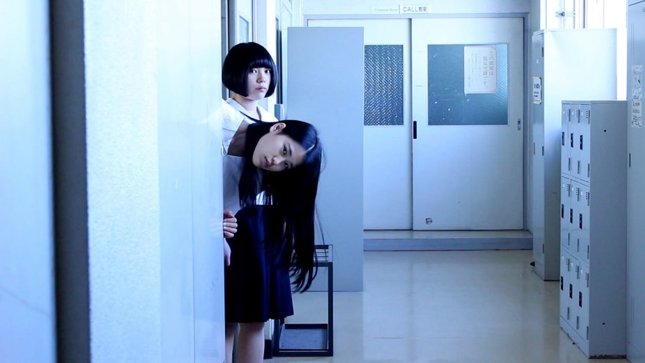 《傲嬌少女愛作戰》踢爆日本卡哇伊文化。（高雄電影館提供）