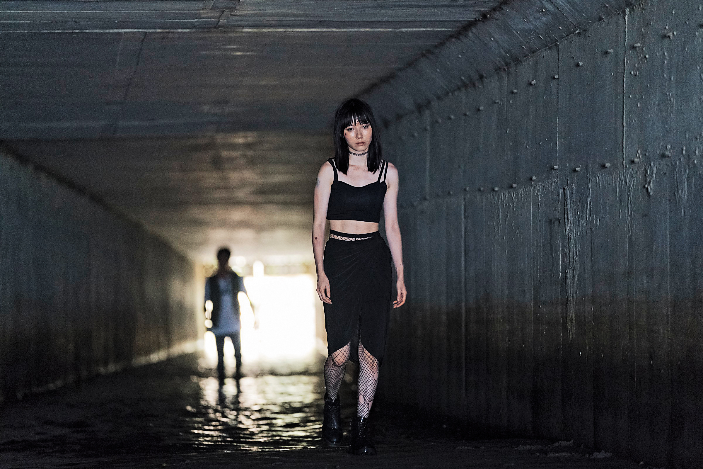 《小美》在中島長雄（鍾孟宏）出色的攝影下，畫面耐看又有特色，女主角如鬼魅般的忽隱忽現也很吸引人。（甲上提供）