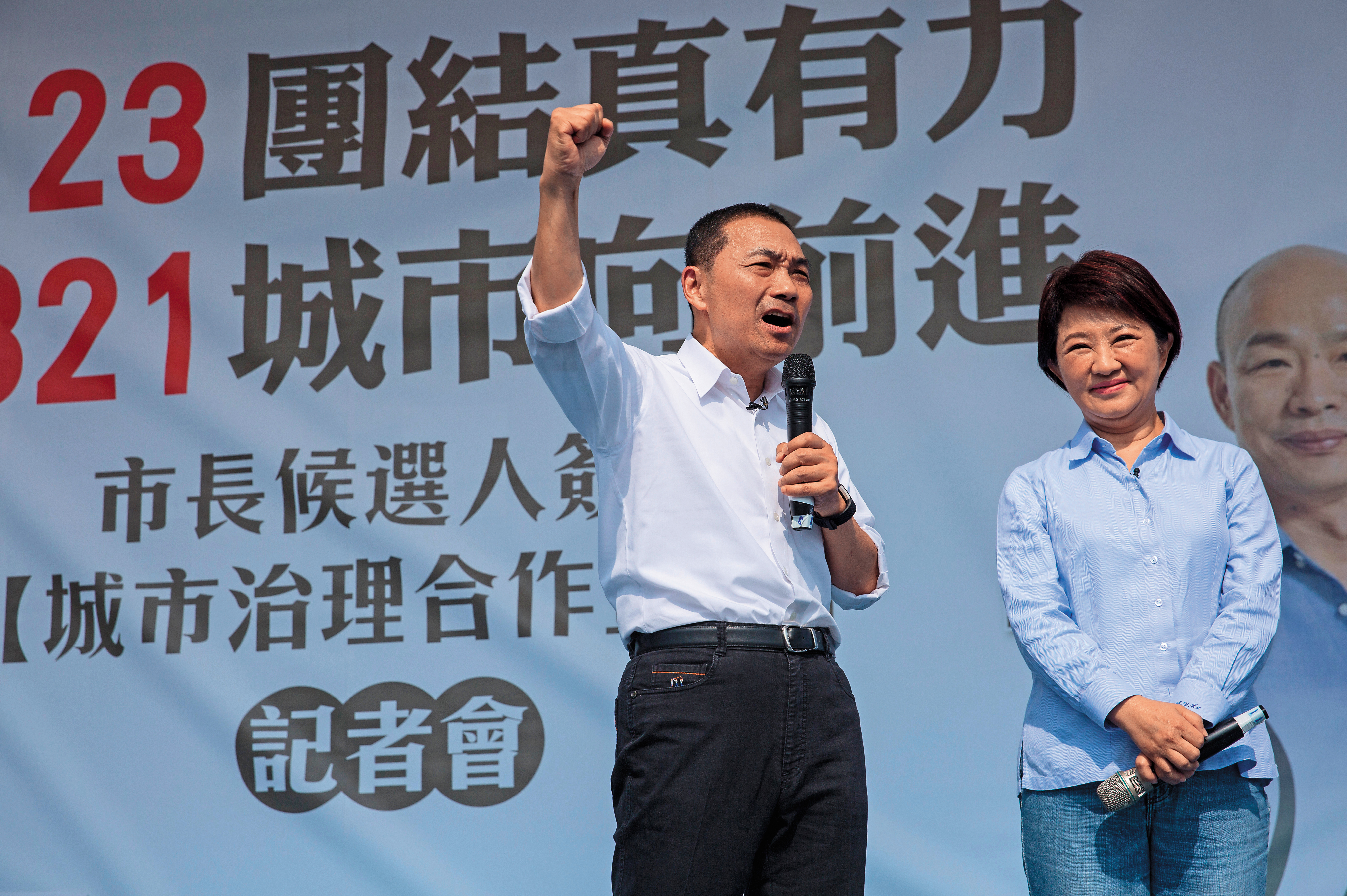 國民黨贏得3都，新北市長朱立倫人馬就占了2都，分別為新任新北市長侯友宜（左）和台中市長盧秀燕（右）。