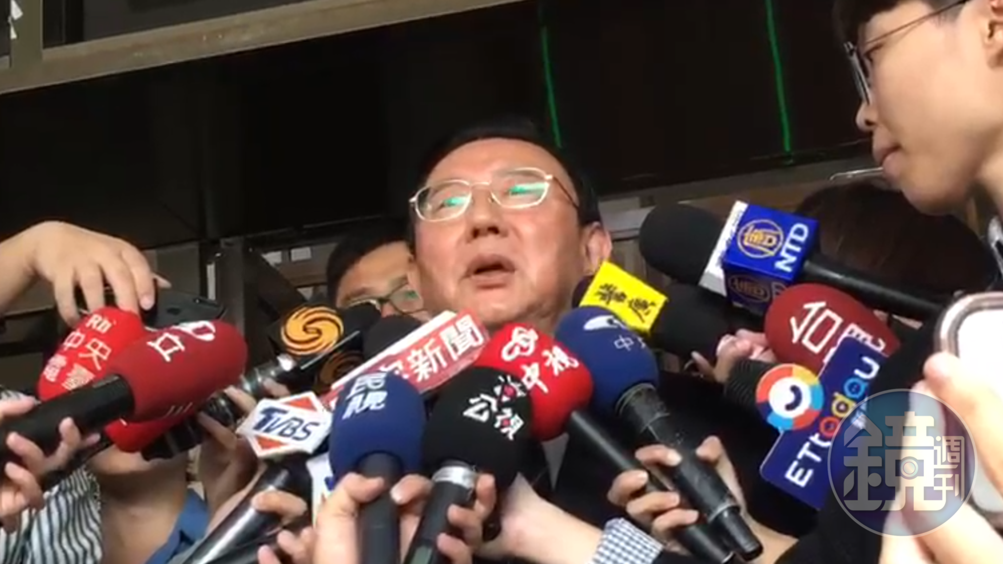 台北市長參選人丁守中委任律師周國代撤回驗票聲請。