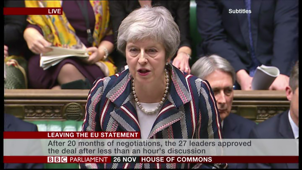 2018年11月26日，英國首相梅伊在出席歐盟高峰會之後向英國國會提交脫歐協議。英國國會預計將在12月11日進行表決。（東方IC）