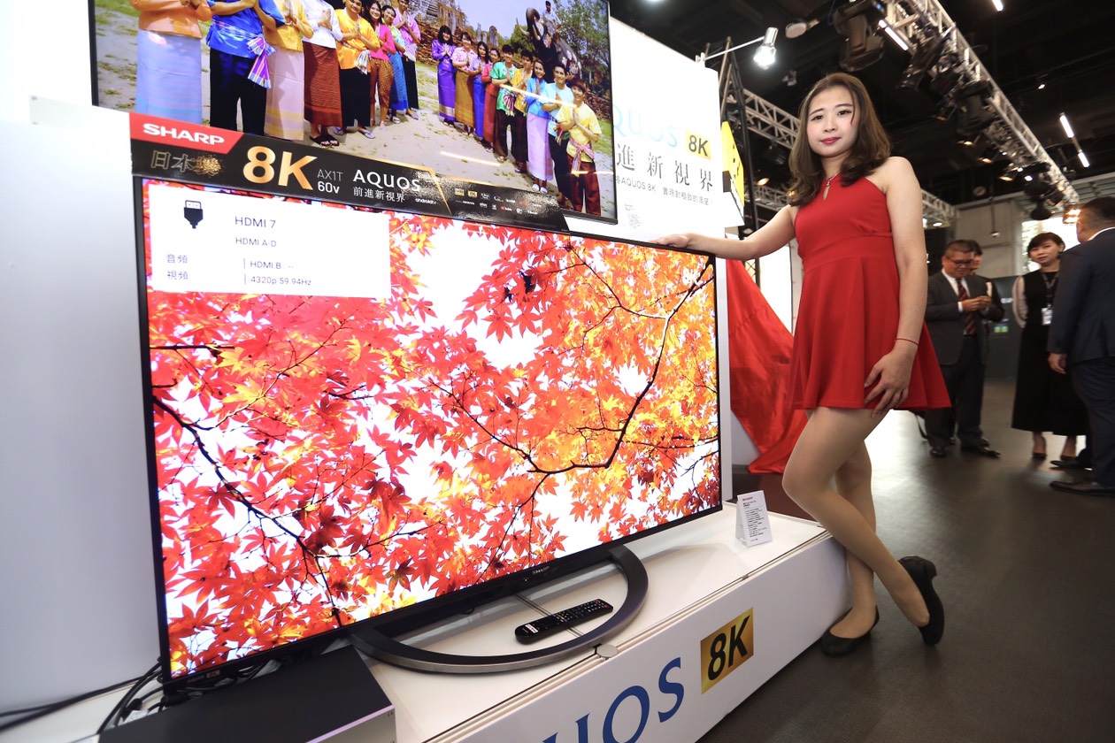 第二代8K電視也在11月中於日本上市，台灣也將在年底開賣。