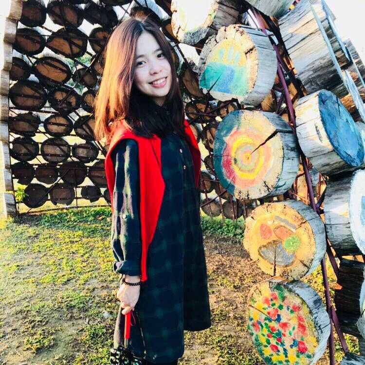 李詩柔初次參選里長就當選，是網友心中的正妹里長。（翻攝自李詩柔臉書）