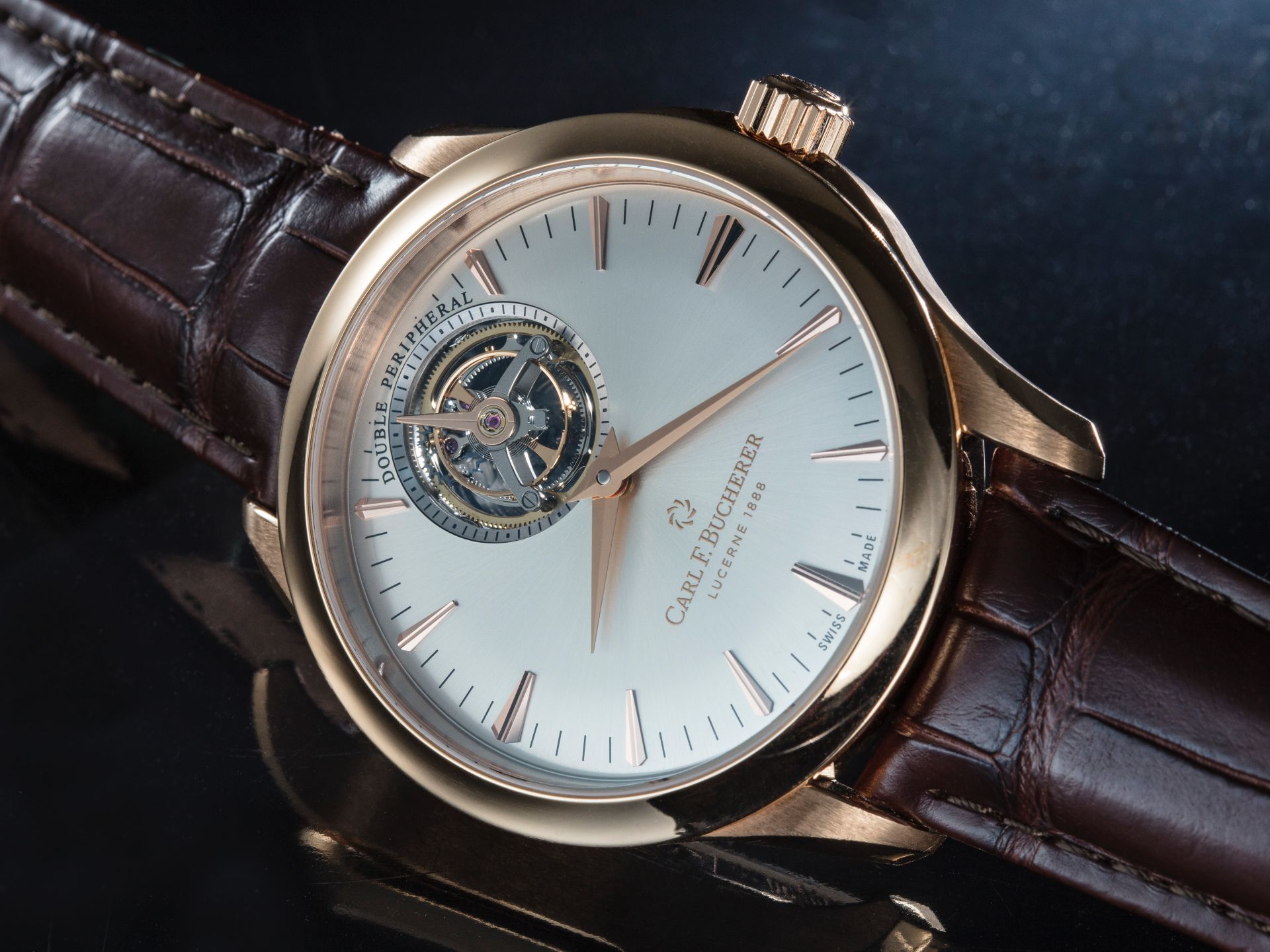 寶齊萊Manero Tourbillon Double Peripheral雙外緣陀飛輪腕錶,售價約台幣198萬元。