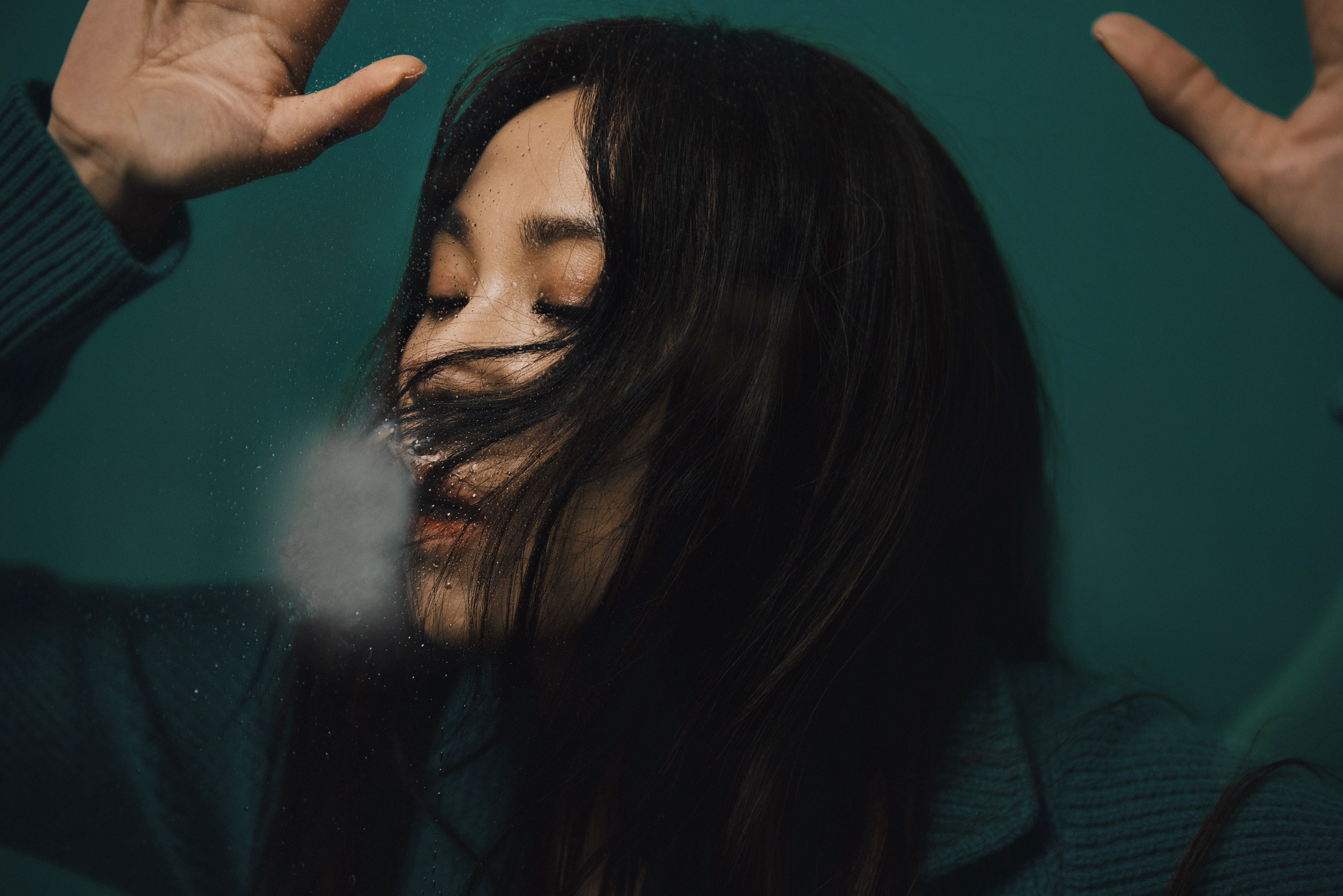 蔡健雅將推出新專輯，首波主打〈遺書〉曝光，歌名嚇壞人，聽了卻直達內心深刻動人。（環球提供）