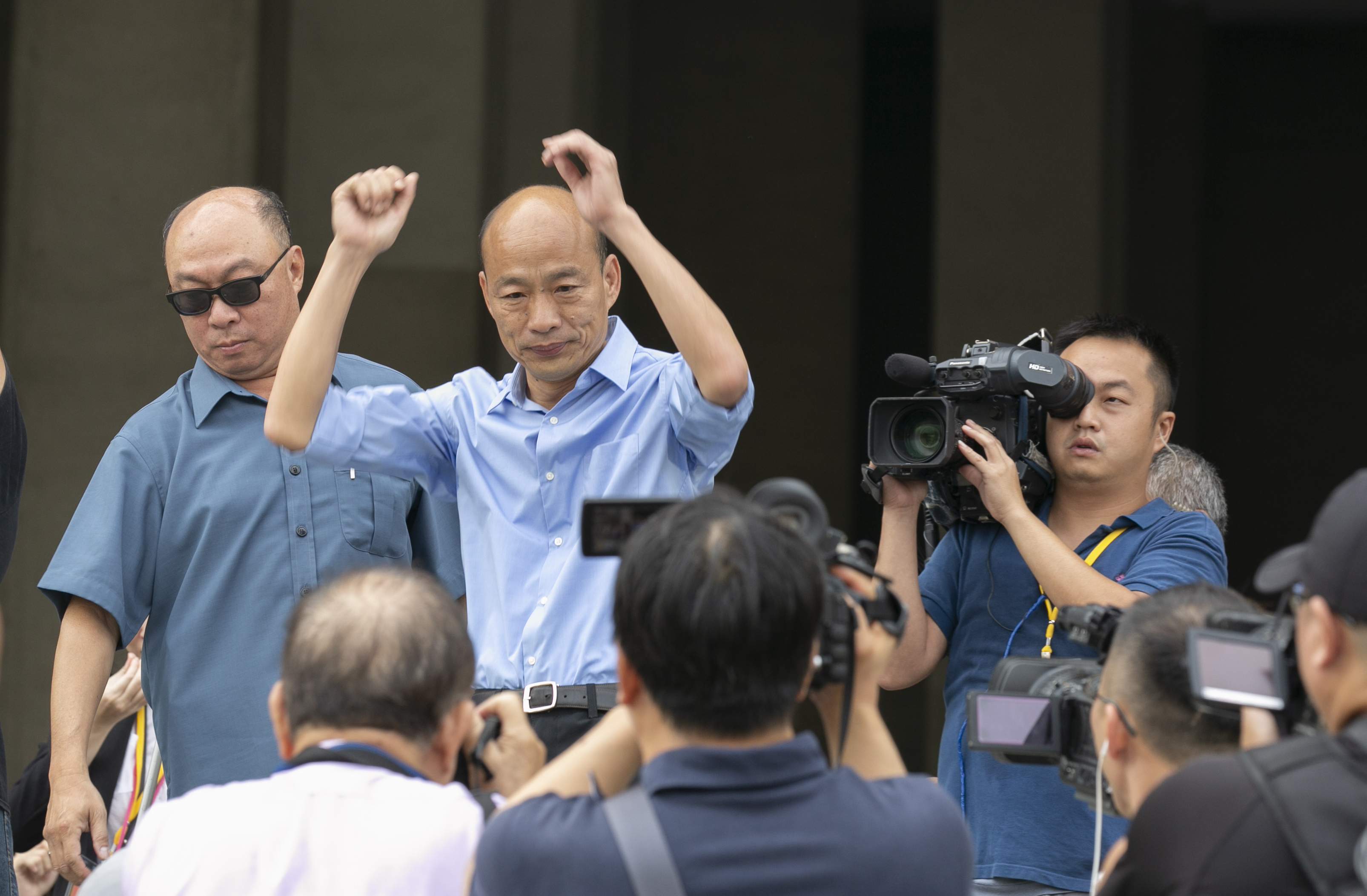 高雄市長當選人韓國瑜十多年前曾在雲林開車撞死人，遭判刑6個月，緩刑2年。