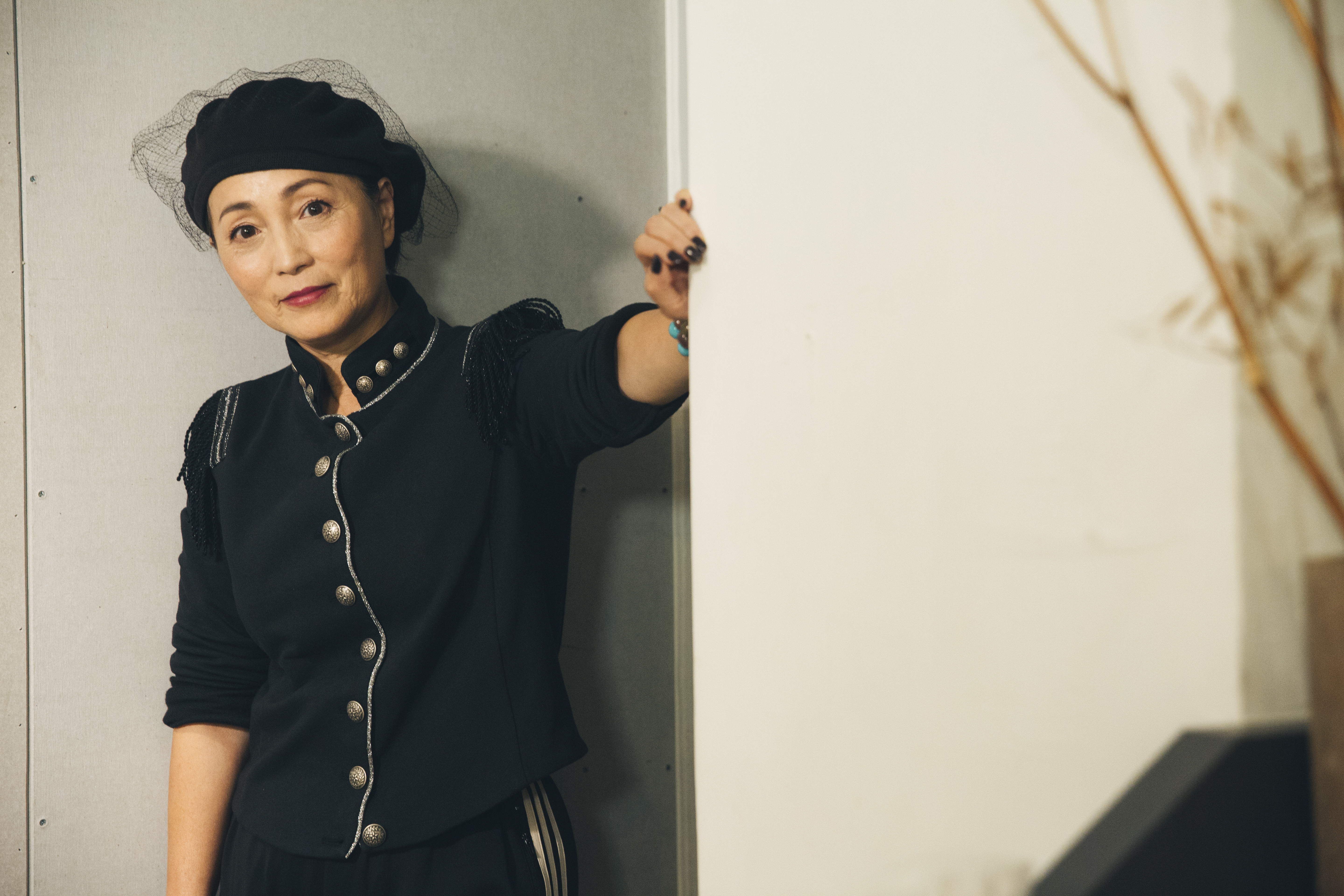 雖常在幕前扮醜，苑瓊丹一直在男人圈很受歡迎。