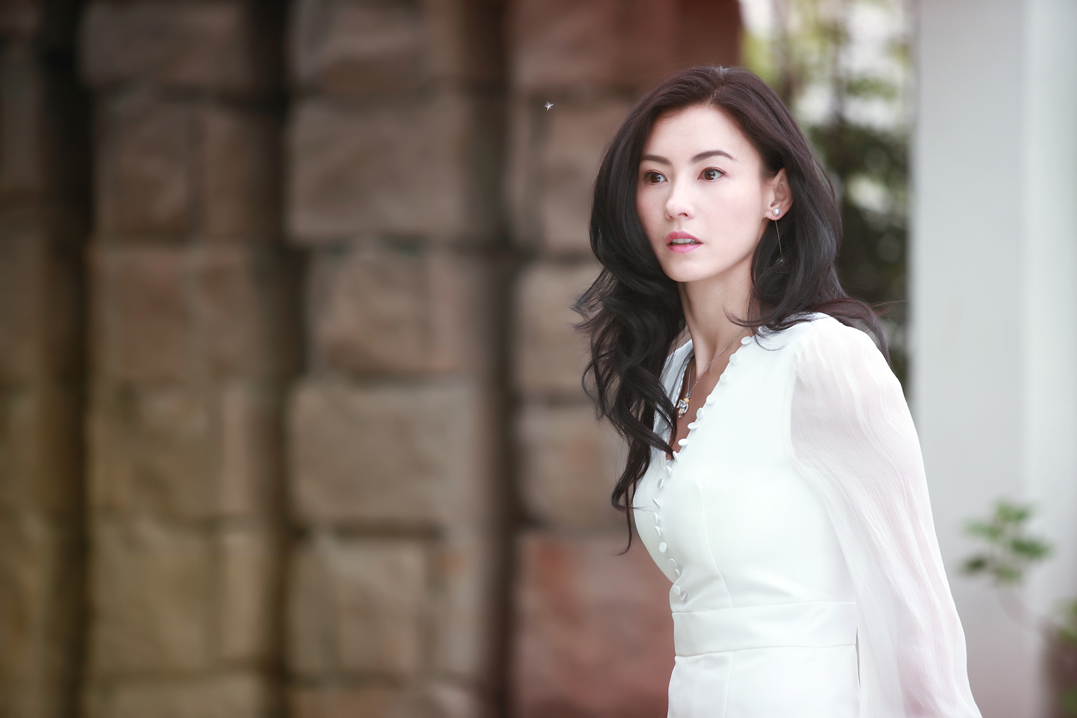 38歲香港藝人張栢芝傳出祕密生子消息，巧的是張栢芝的母親今天也現身醫院。（東方IC）