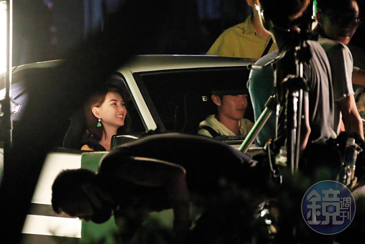 本刊曾於7月在台北直擊《叱吒風雲》拍攝男女主角昆凌與曹祐寧對戲。