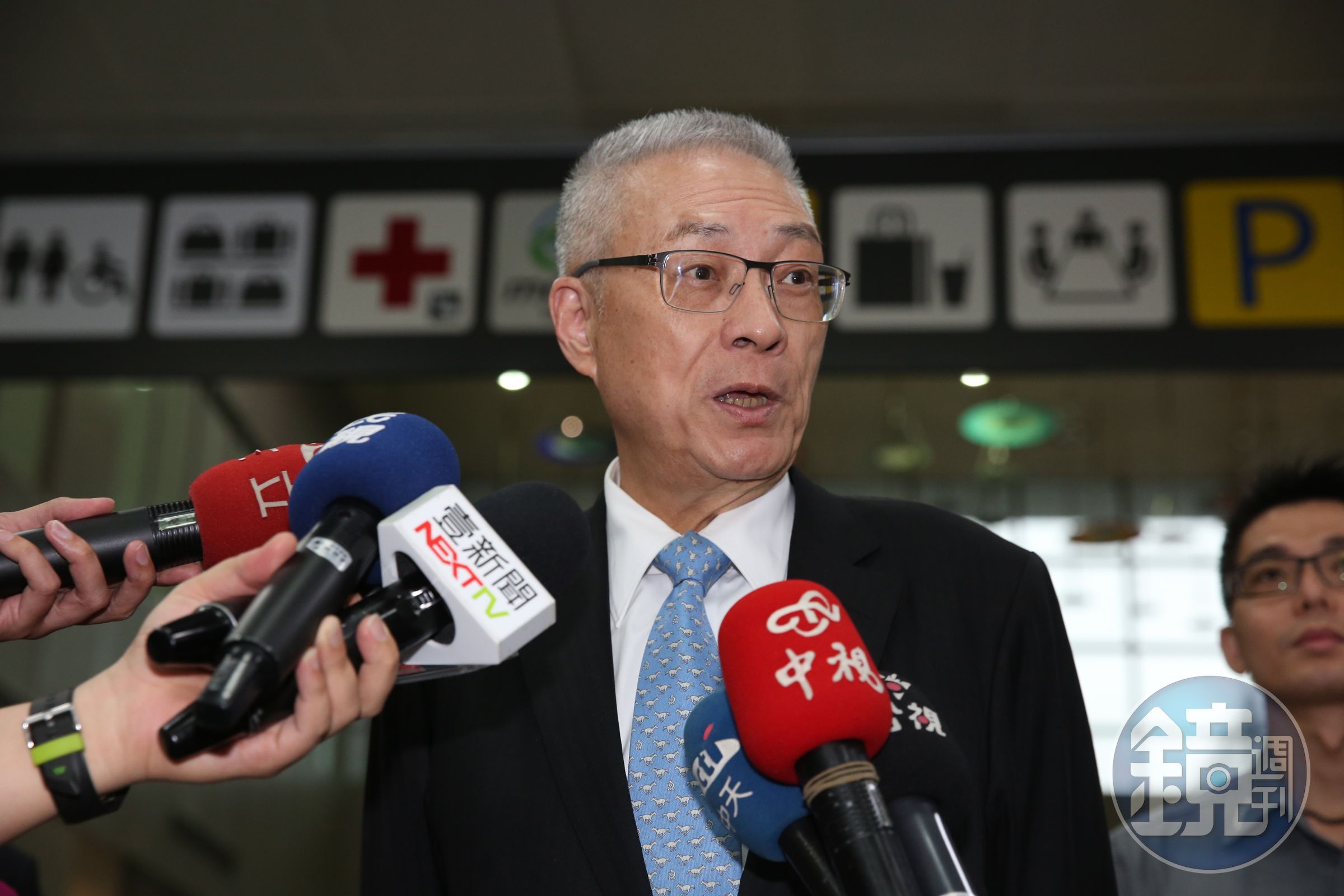 國民黨主席吳敦義解釋九二共識的一中各表，就是「你表你的，我表我的」，但不能在陸方前面講。