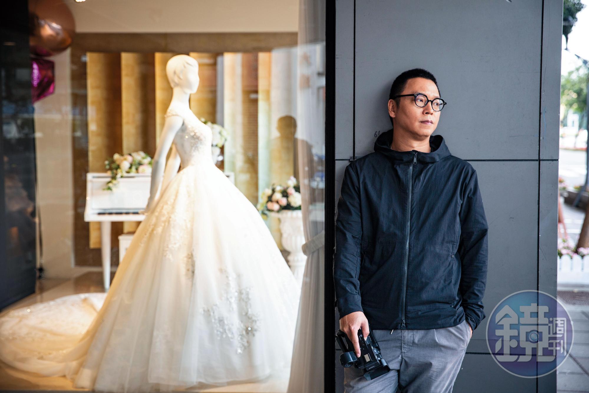 創作高於一切的創作者結婚了，卻始終在婚姻與事業間匍匐前進。