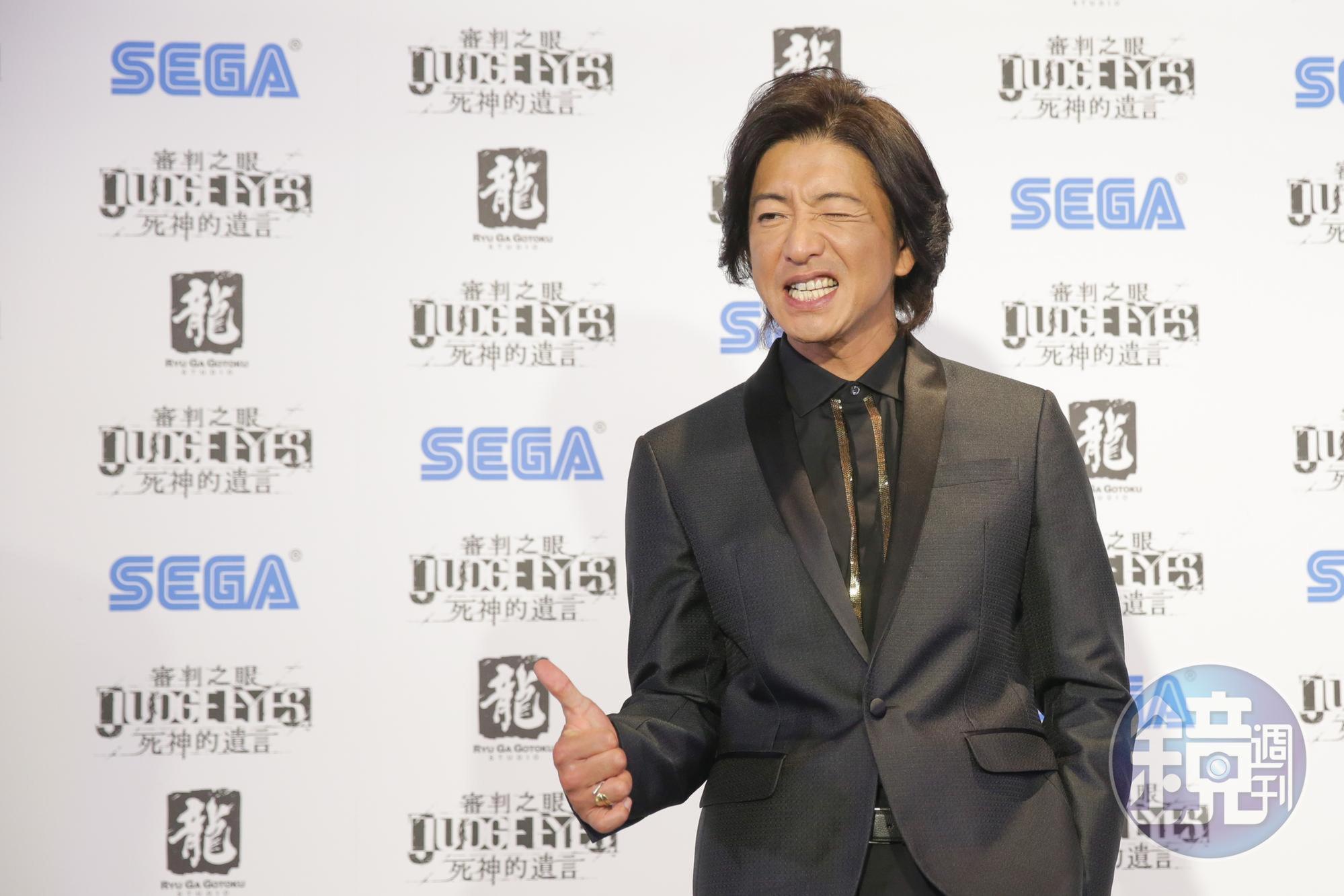木村拓哉今(2日)出席遊戲發售活動,他變身SEGA電玩主角,要大家「盡情操縱遊戲中的我吧」。