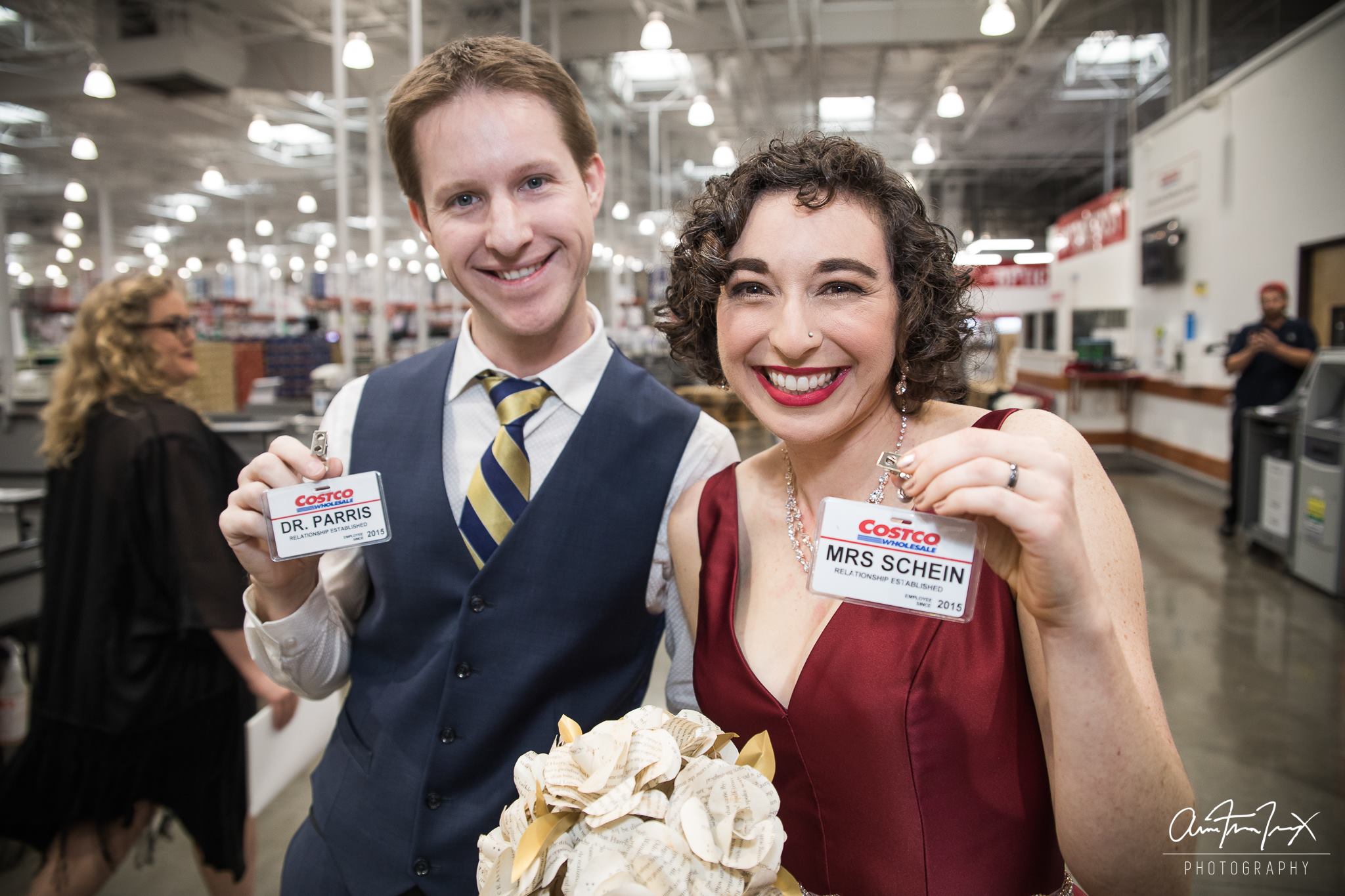 美國一對新人選在好市多舉辦婚禮。（atruax photography臉書）