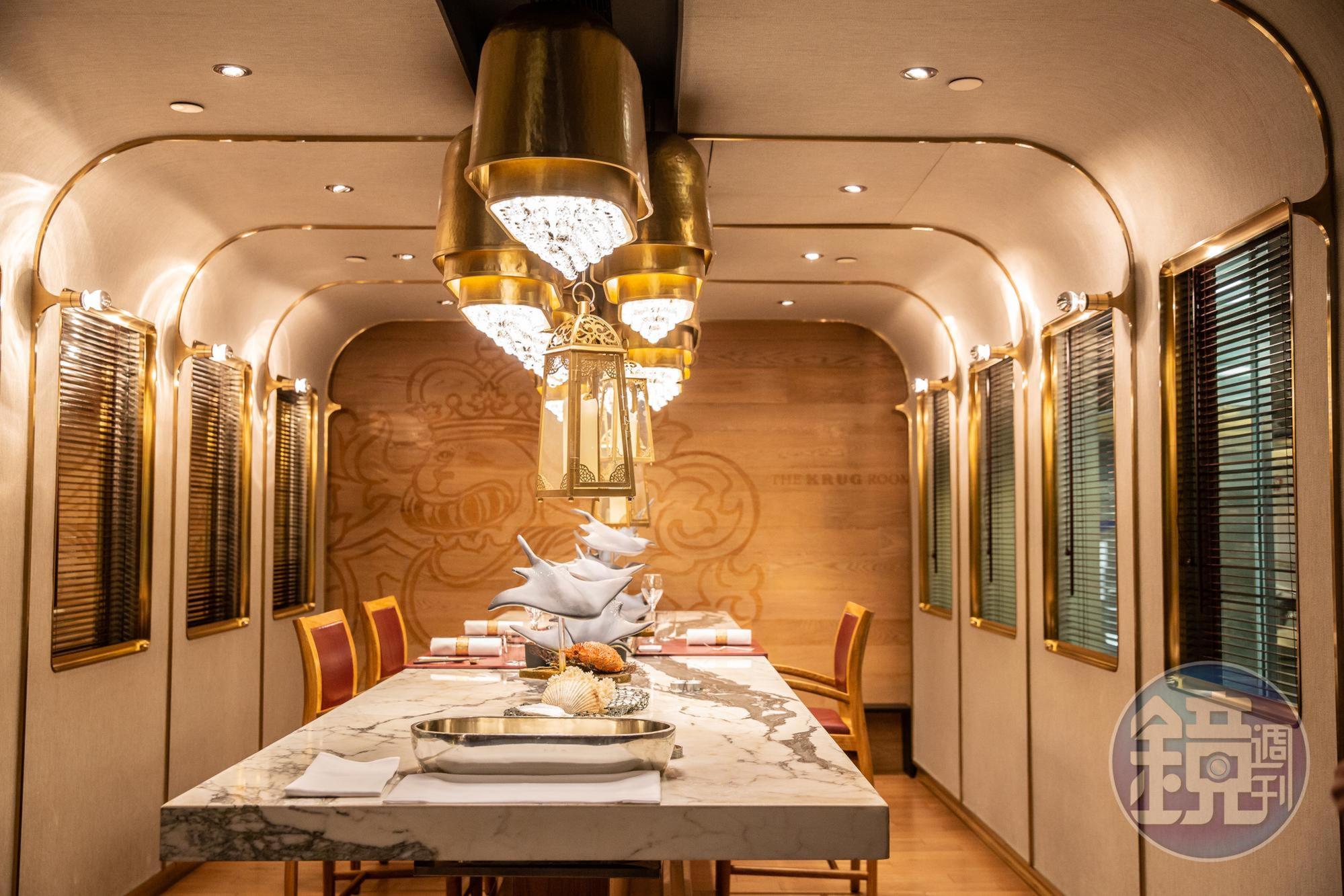 香港文華東方酒店的「庫克廳(The Krug Room)」,是法國以外,亞洲唯一一間與庫克香檳酒莊合作的餐廳。
