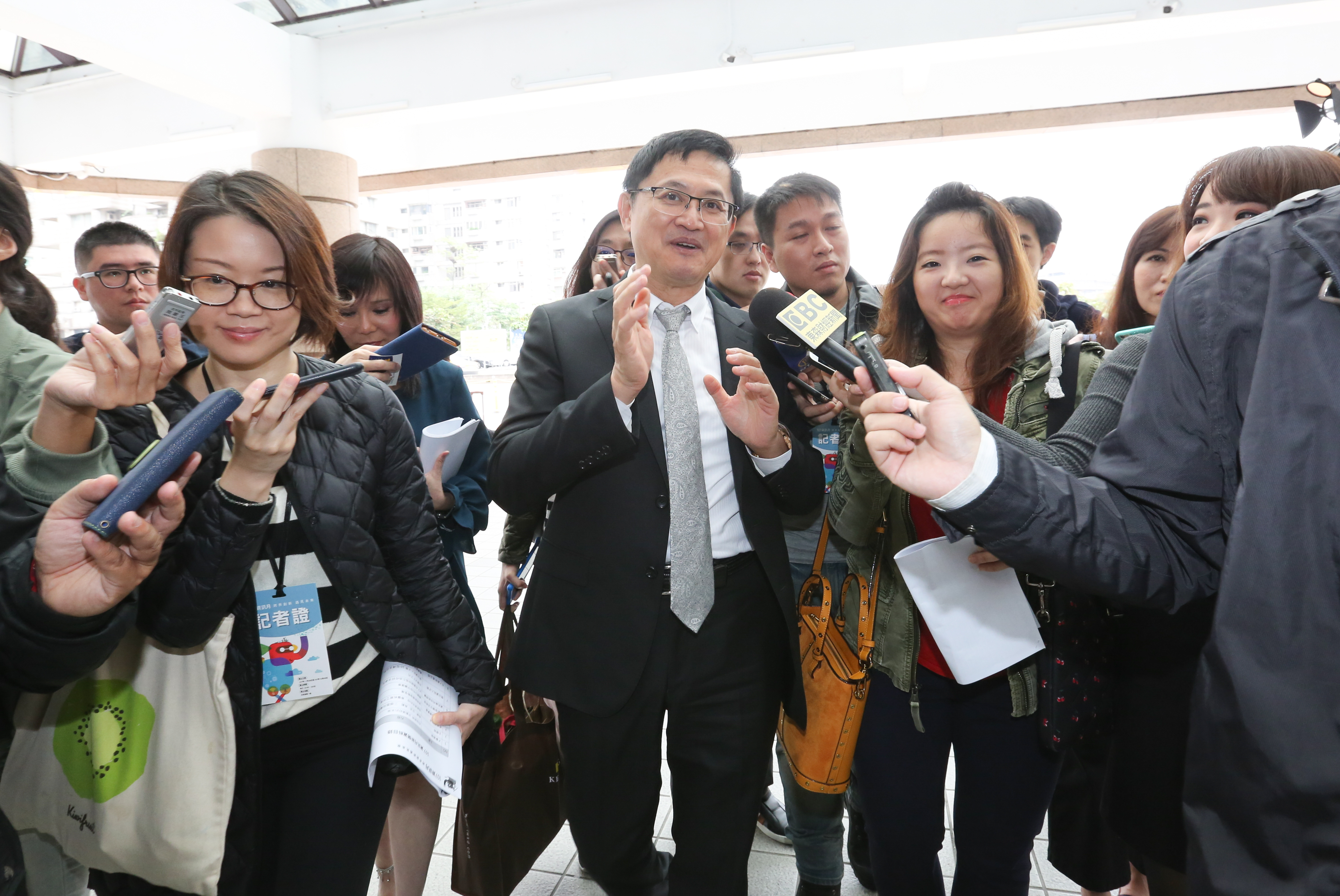 童子賢認為，美方暫緩提高關稅到25％，替2019年的經濟帶來一絲春天的氣息。