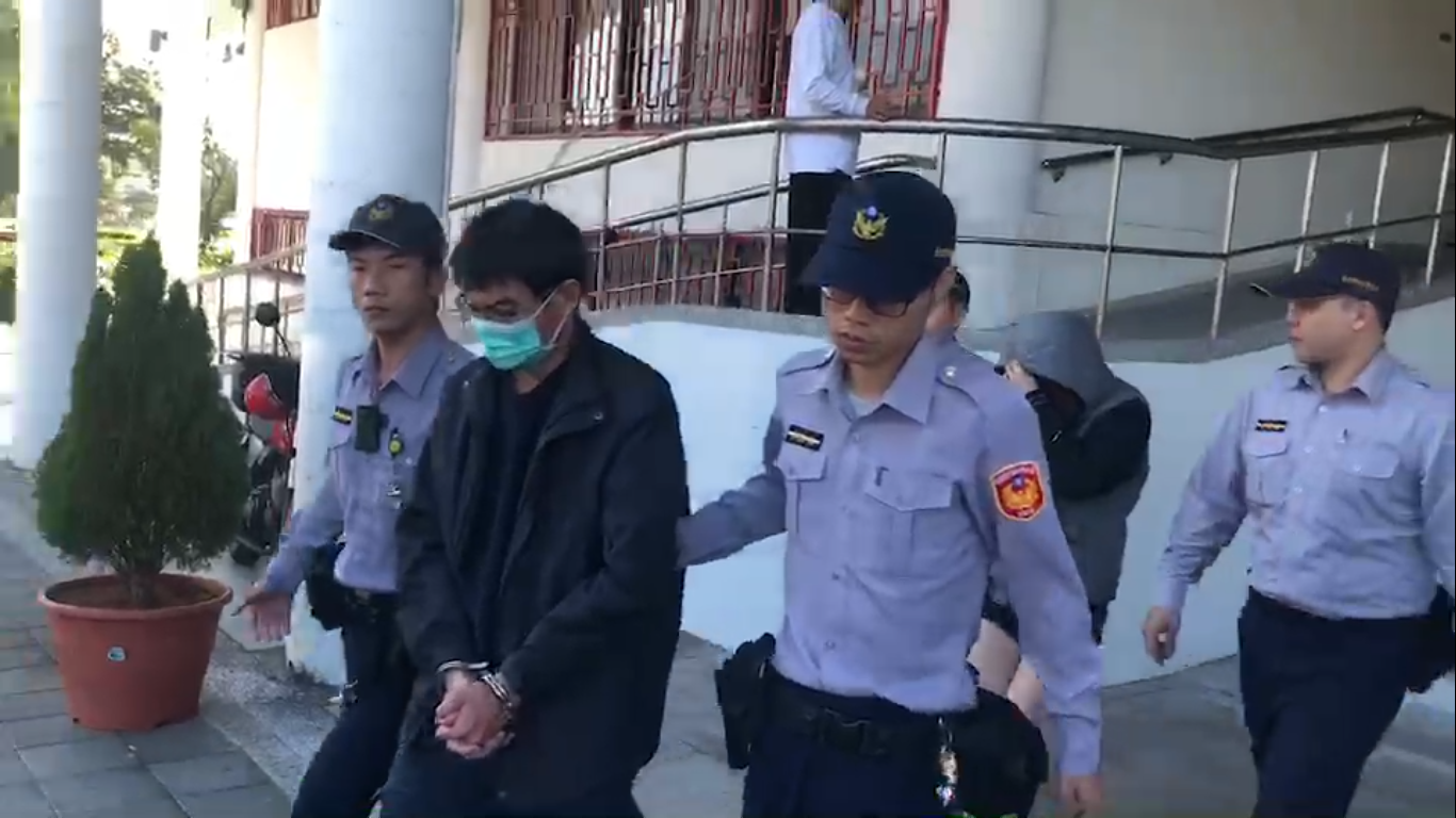 警方將涉嫌「運屍」的兩人依過失致死、毒品罪嫌移送台北地檢署複訊。（警方提供）