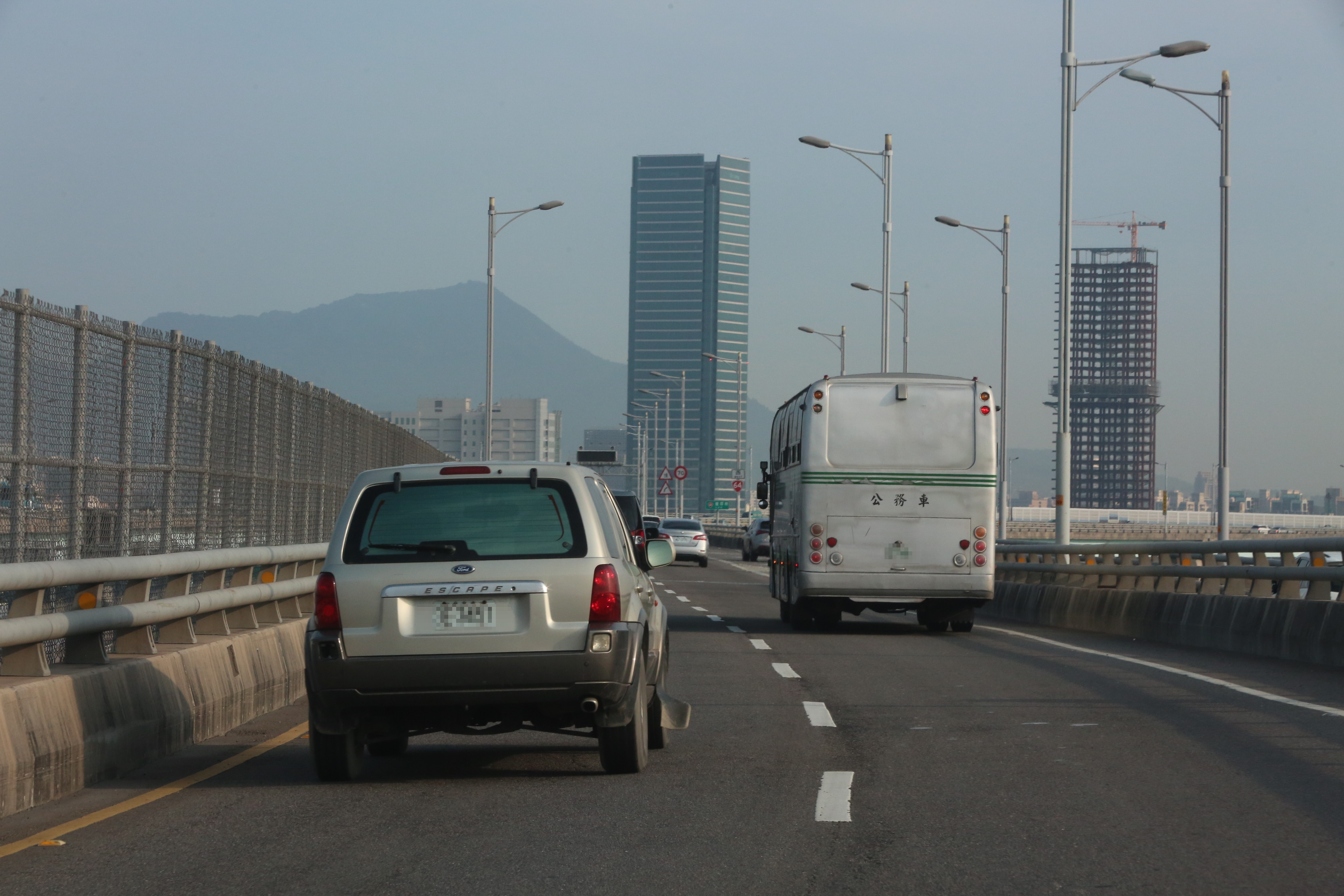 明年元旦起檢舉交通違規採實名制，圖為示意圖。