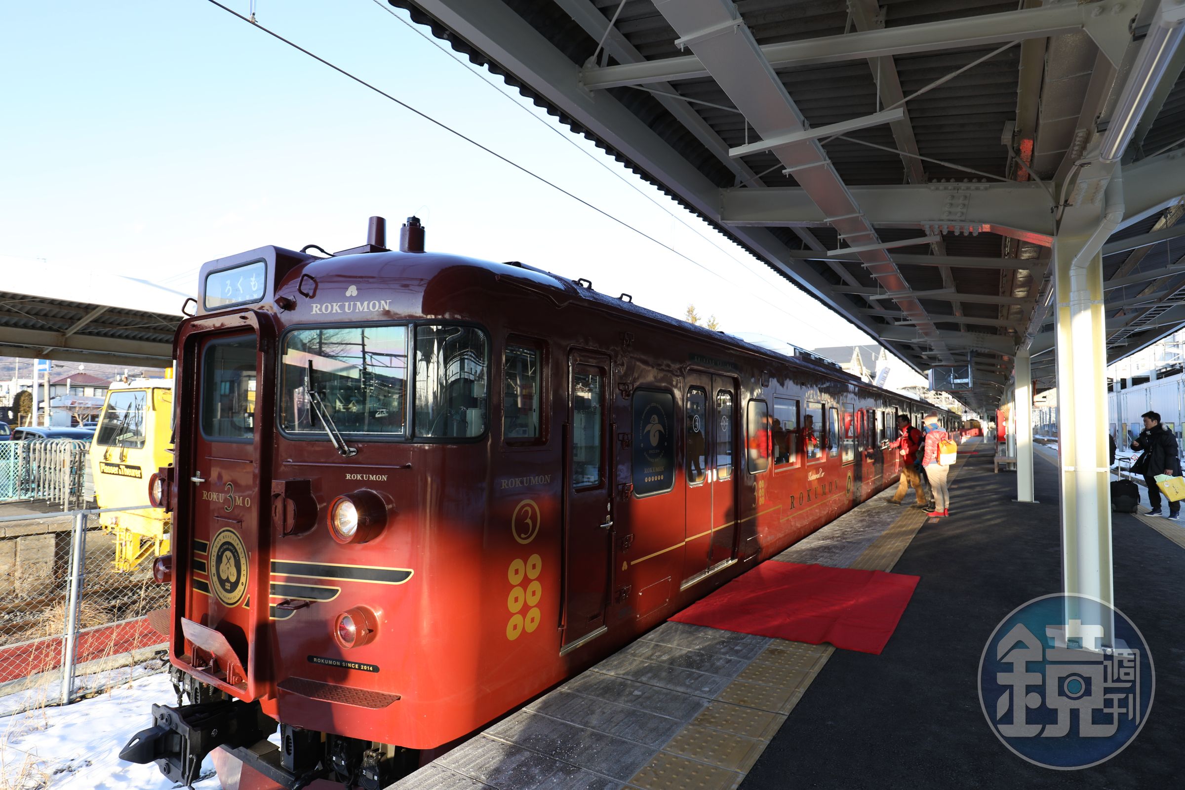 上面印有六文錢的信濃鐵道觀光列車「ROKUMON」ろくもん。
