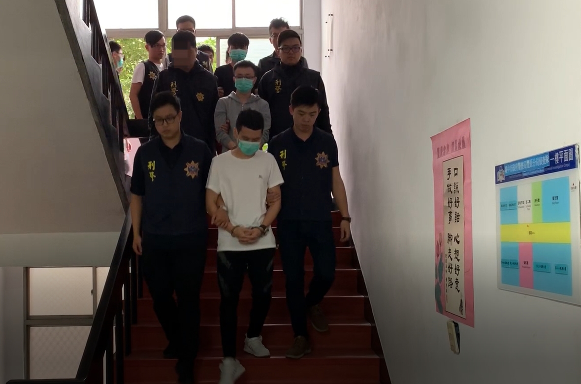 警方逮捕蔡姓主嫌等人。（刑事局提供）