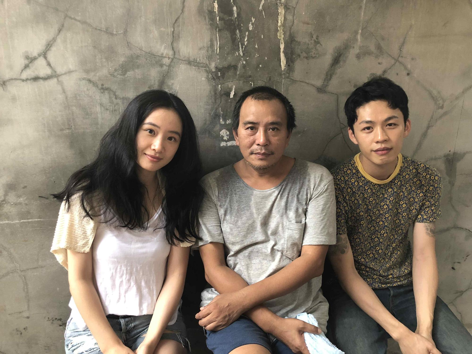 張作驥（中）早前便因為性侵女編劇，被法院判刑3年10月定讞。（海鵬提供）