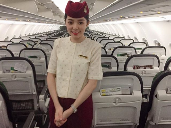 網紅「尖如」IG上有11萬人追蹤，外型亮眼的她常常PO出世界各地美景照，深受網友喜愛。（翻攝自clio1008 IG）