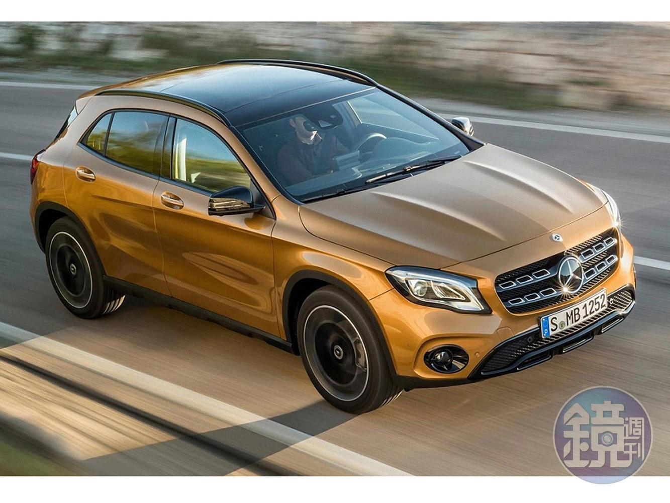 《MERCEDES-BENZ》GLA180