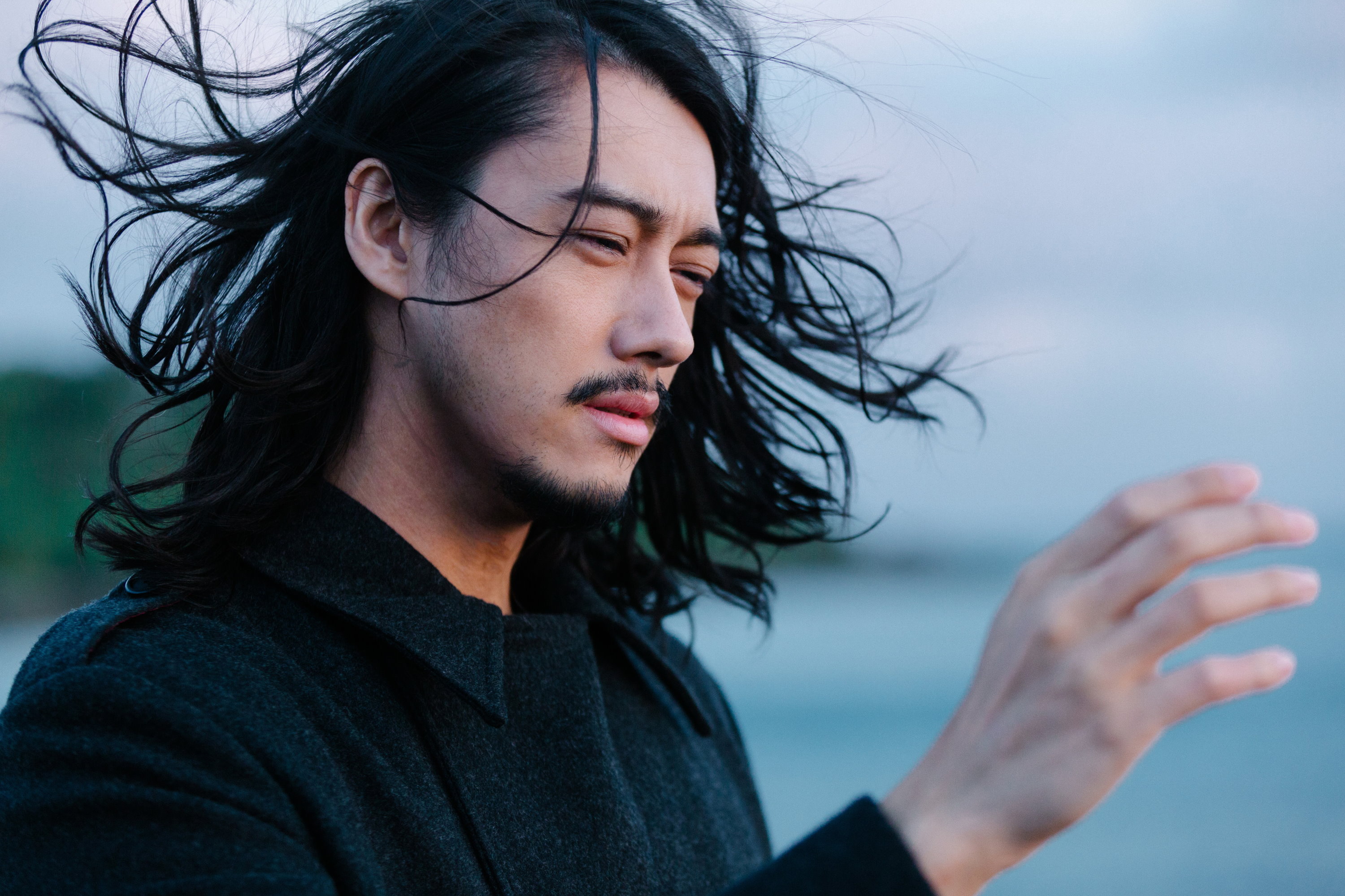  淡出歌壇多年的James楊永聰宣佈推出新專輯，這段時間累積不少個人創作蓄積能量。 （闊思音樂提供）