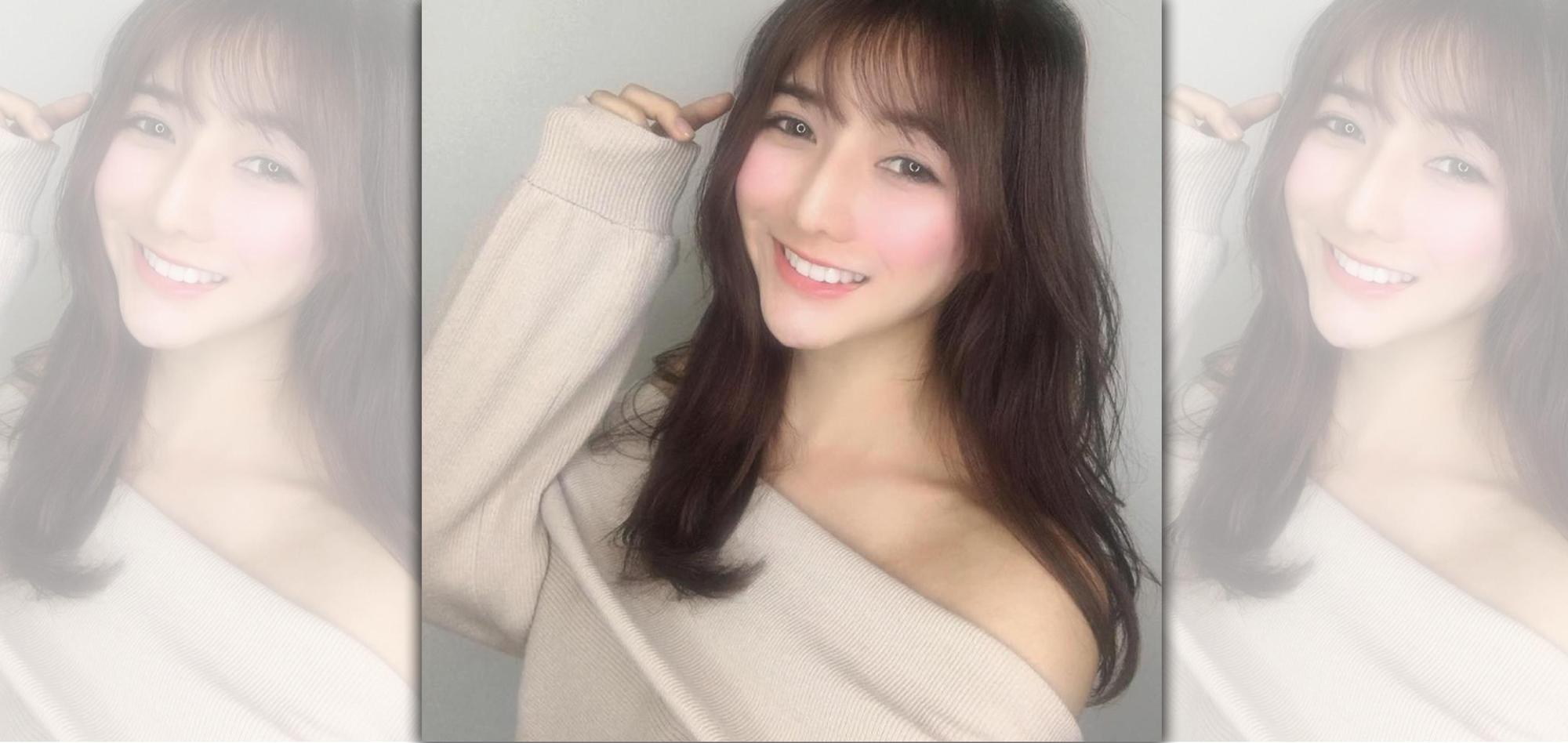 正妹阿澎因為低胸爆乳賣魚照,引發網路關注。(翻攝阿澎正傳臉書)