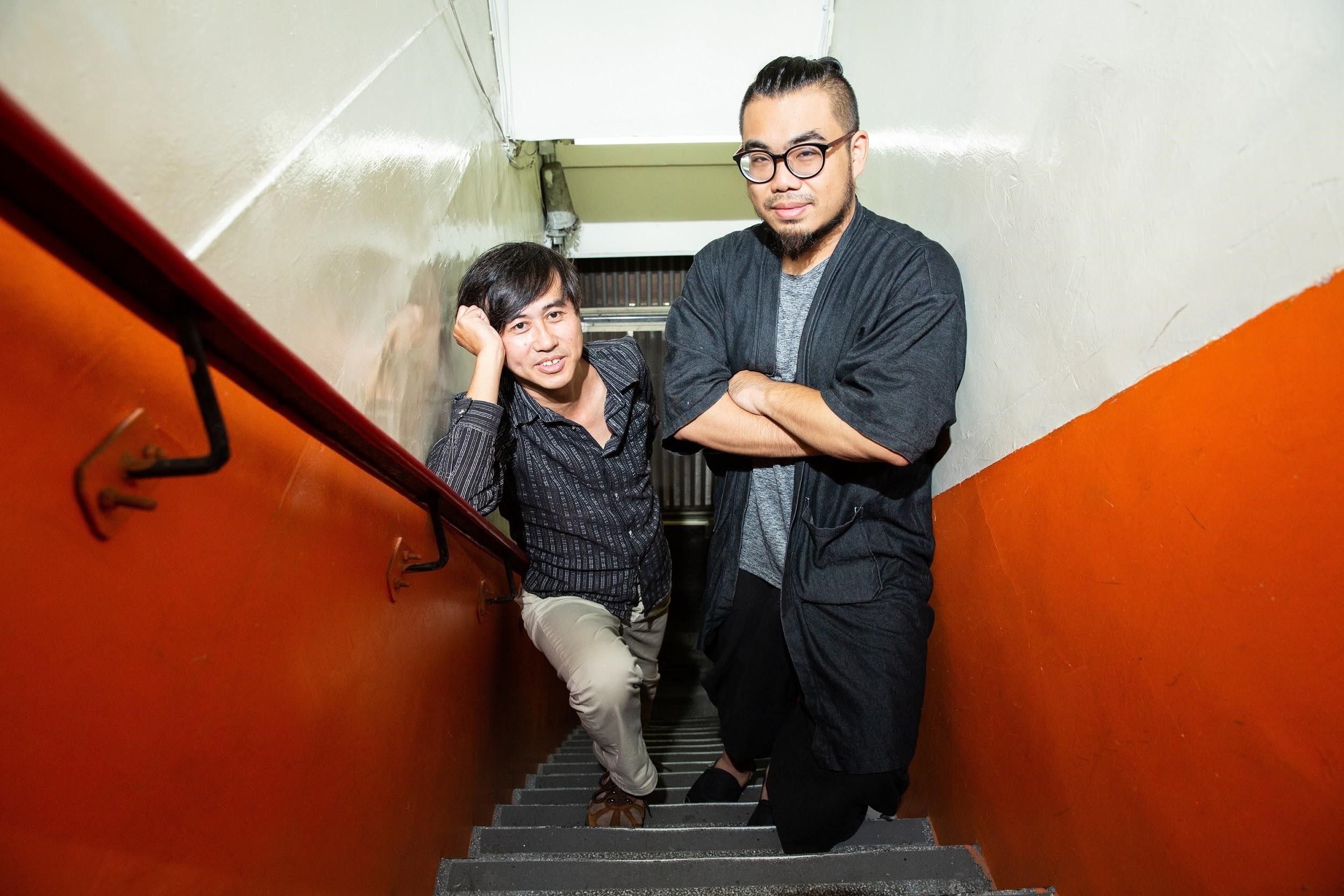 《重甲機神Baryon》由黃瀛洲（左）和紀敦智共同執導，前者負責劇本，後者統籌動畫製作。