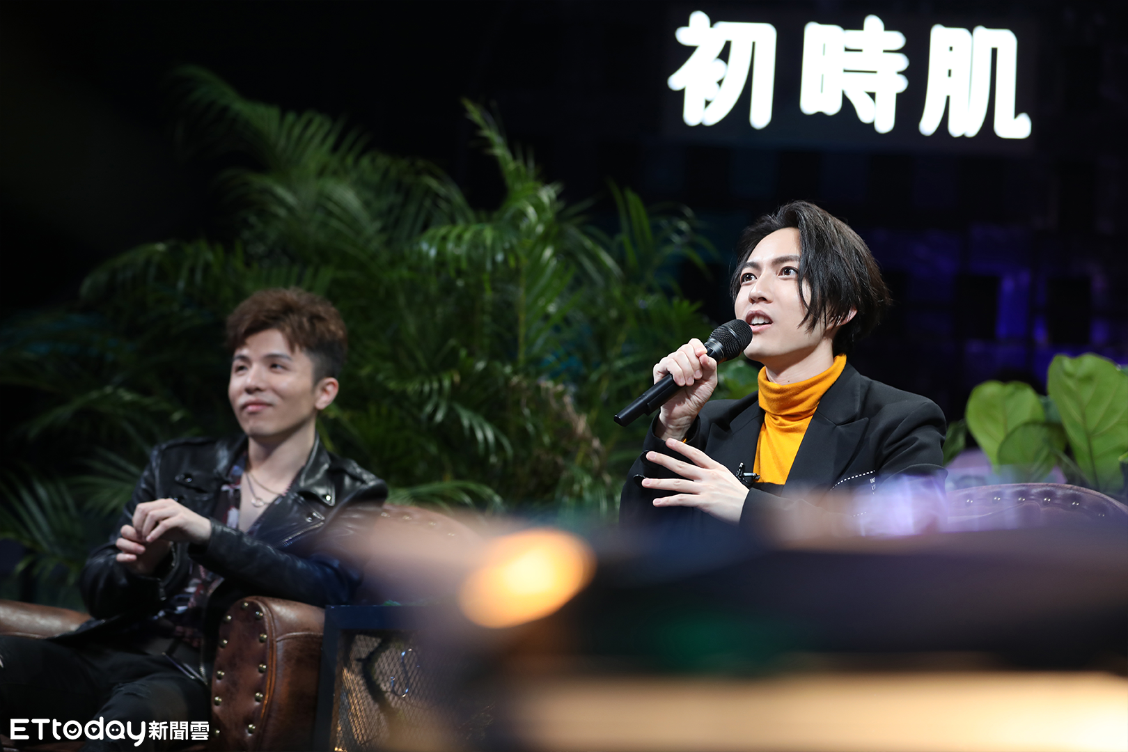 林宥嘉（右）與宋念宇（左）在本週節目中有精彩對唱。（量子娛樂提供）