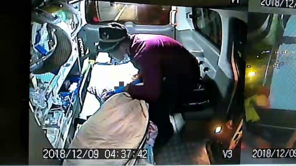 2歲的向姓小女嬰被彈出車外，當場死亡，來不及長大。（警方提供）