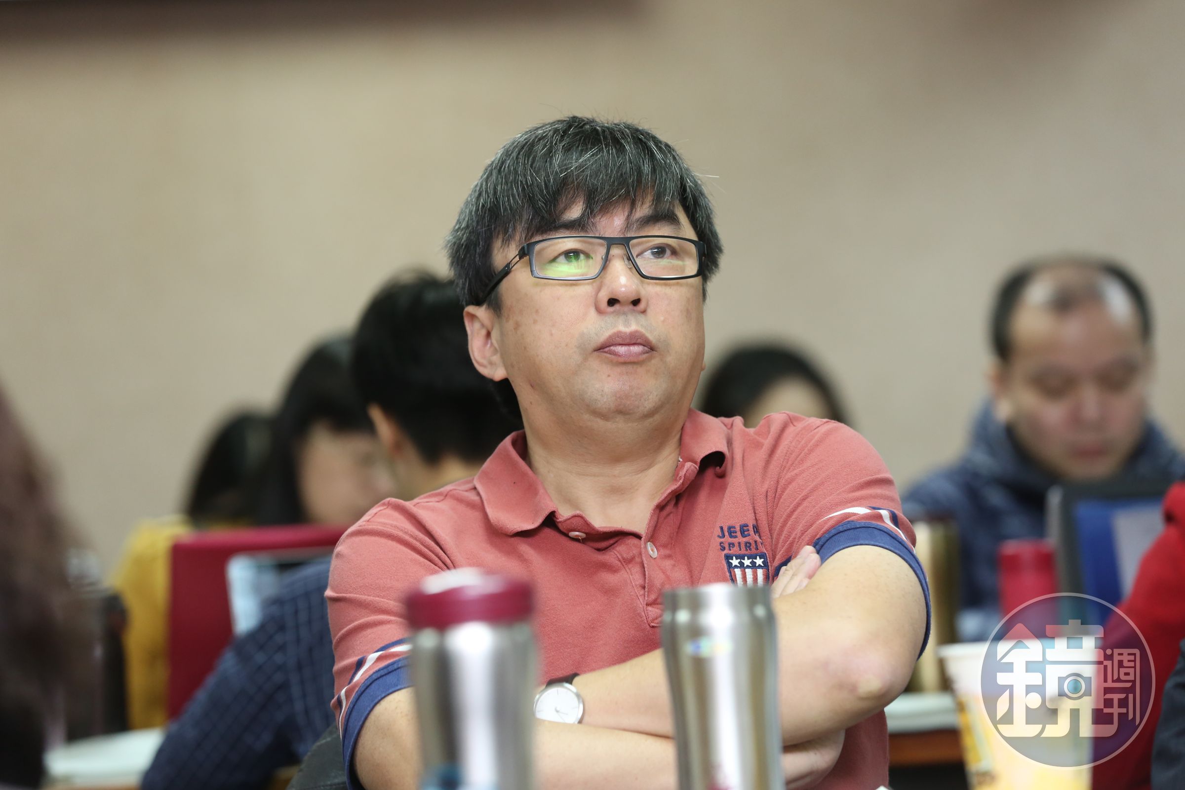 段宜康說，雖然他被撞，對方車速又快且剎車有問題，應該責任比較大，但他自己警覺不夠也有責任。